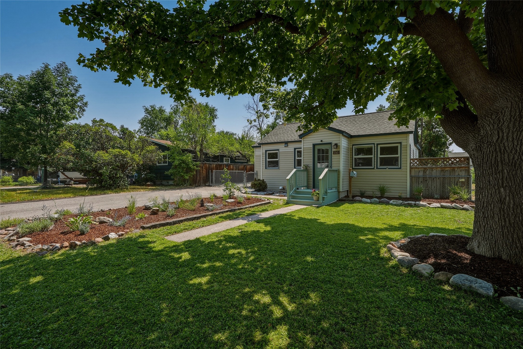 1545 S 7th Street W Property Photo 2