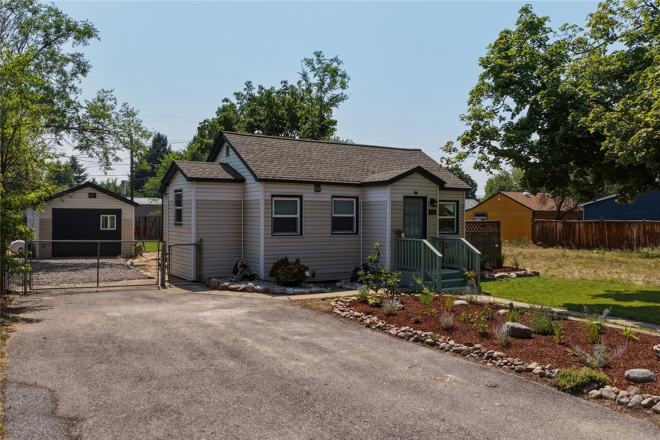 1545 S 7th Street W Property Photo 5