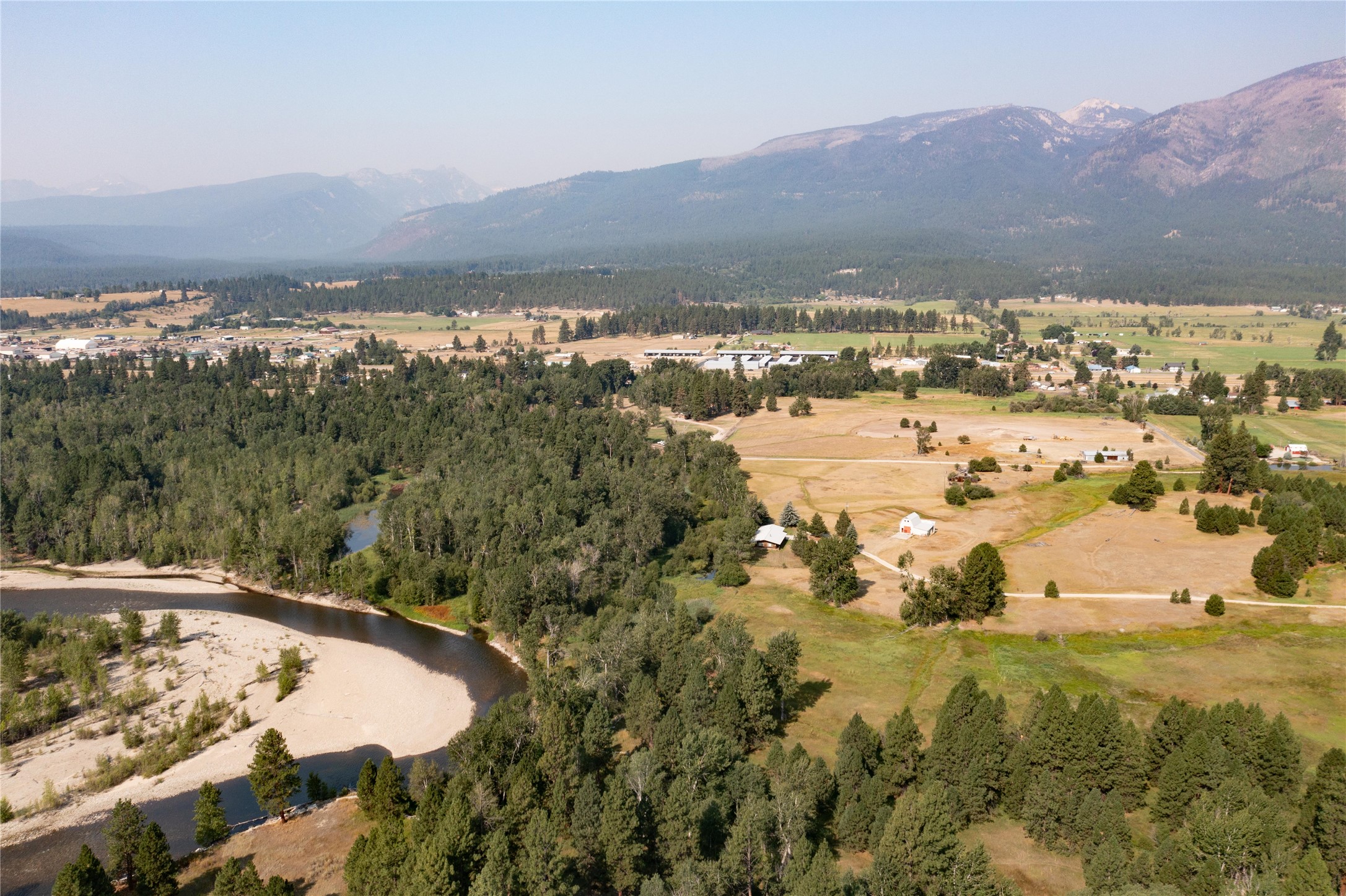 1679 Deer View Property Photo 6