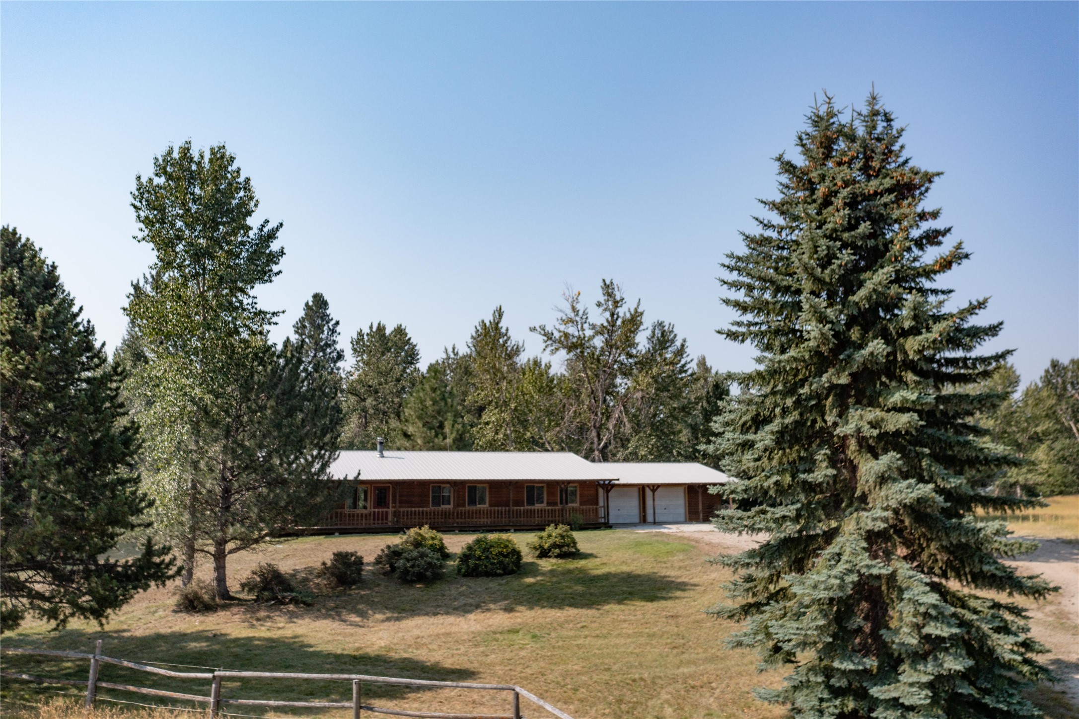 1679 Deer View Property Photo 10