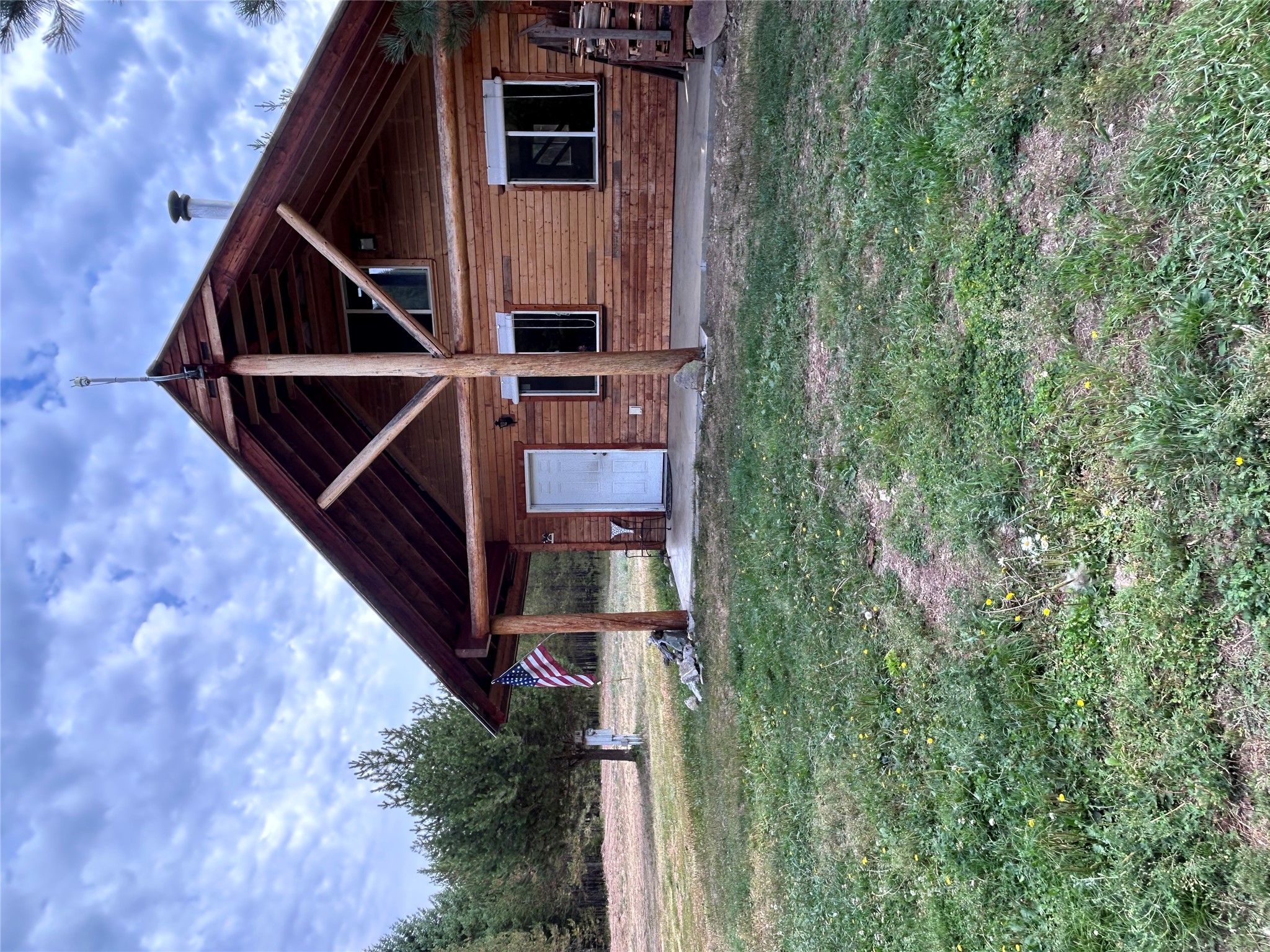 297 Cabin City Loop Property Photo 2