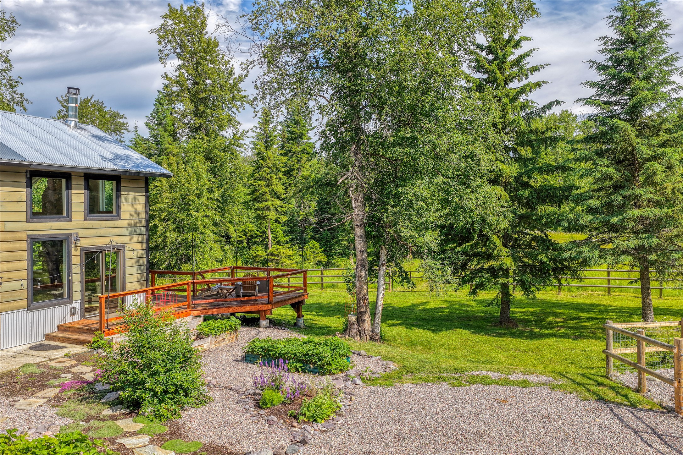 28012 Meadow Creek Road Property Photo 4