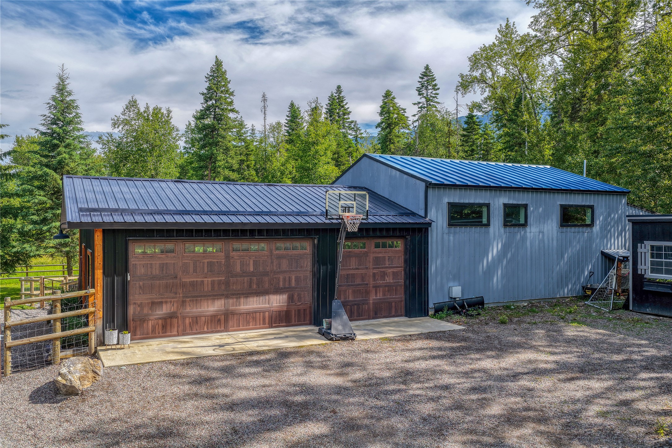 28012 Meadow Creek Road Property Photo 12
