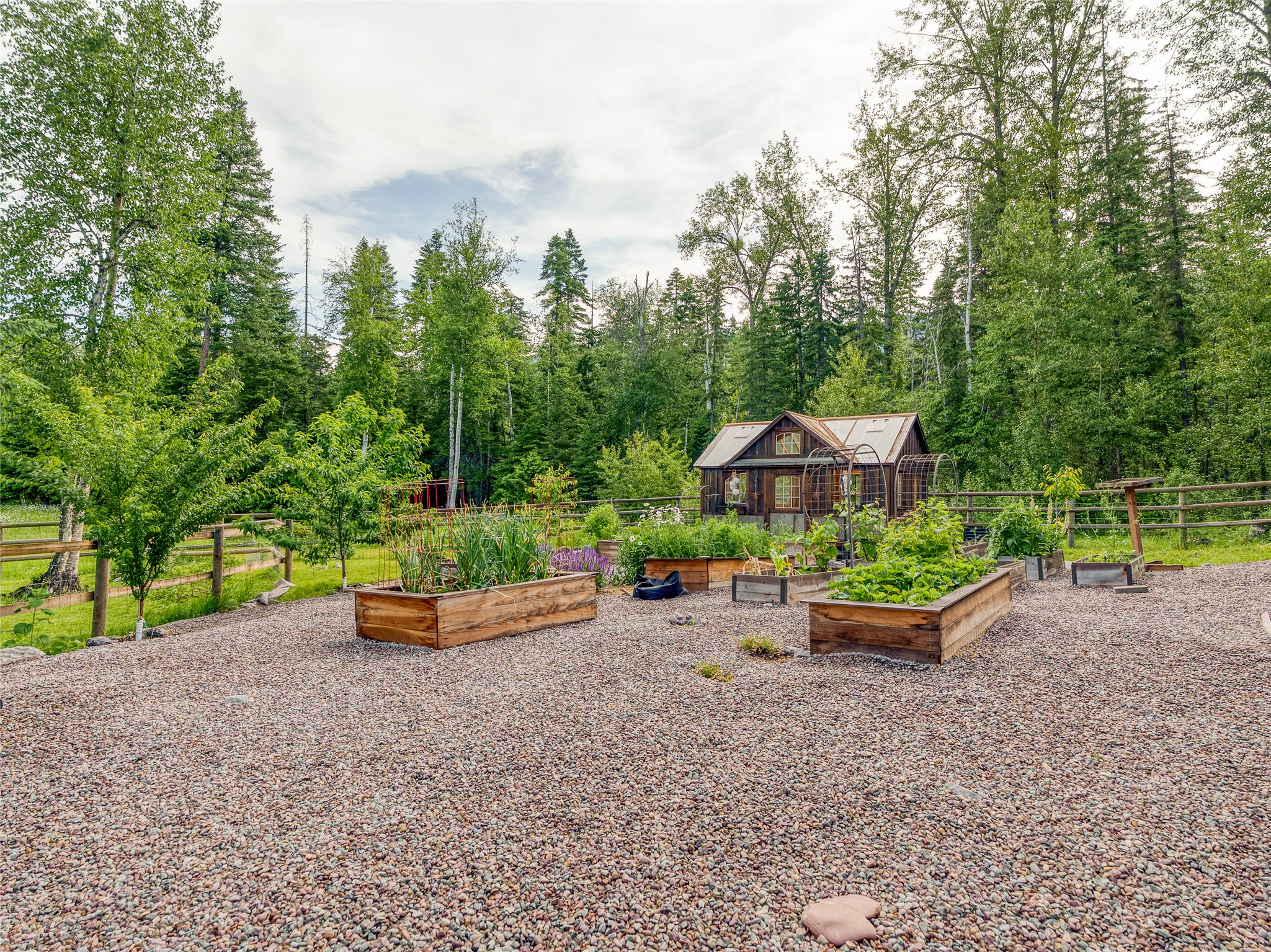28012 Meadow Creek Road Property Photo 17
