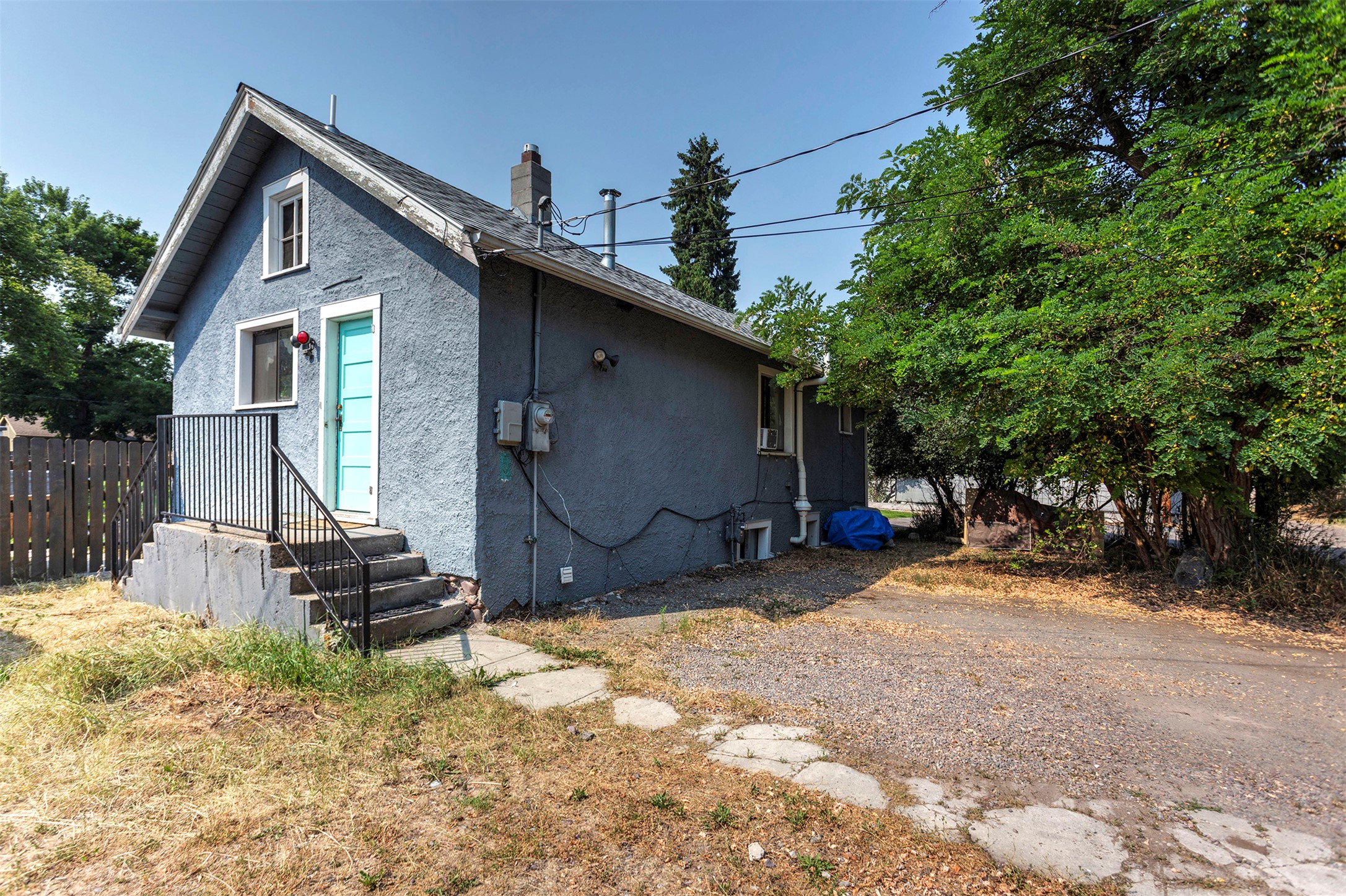 230 W Kent Avenue Property Photo 22