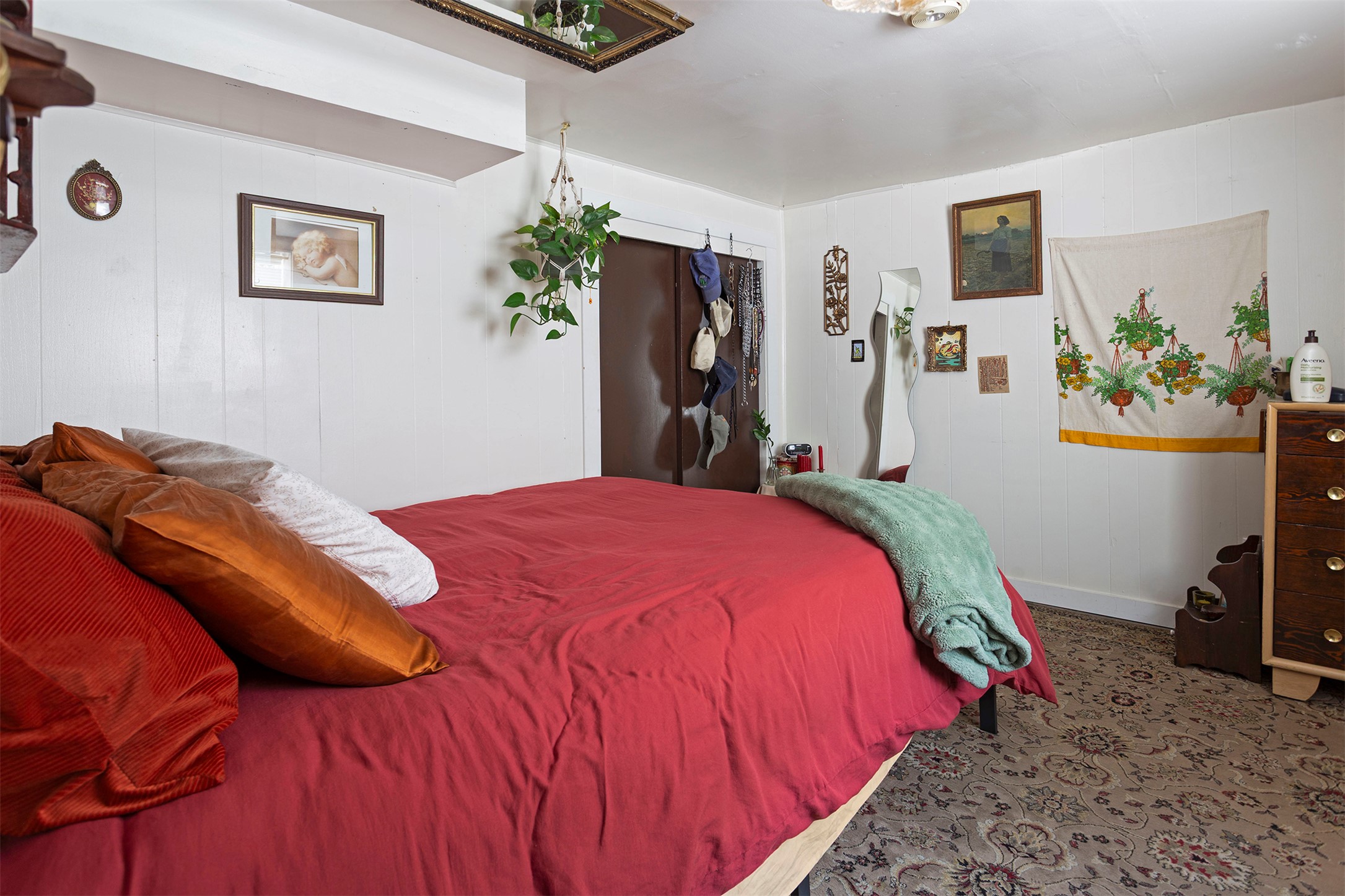 230 W Kent Avenue Property Photo 41
