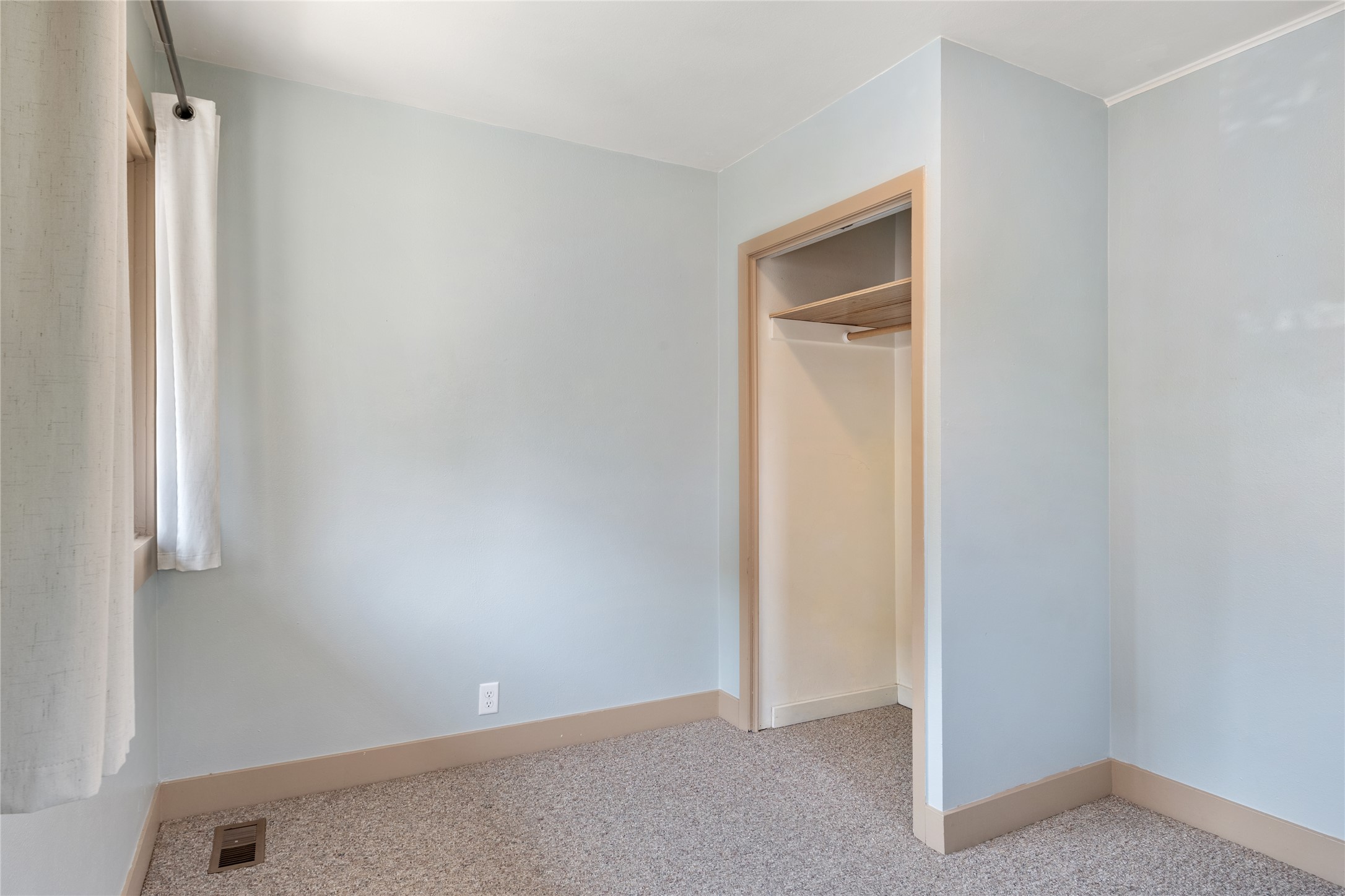 323 Eddy Avenue Property Photo 36