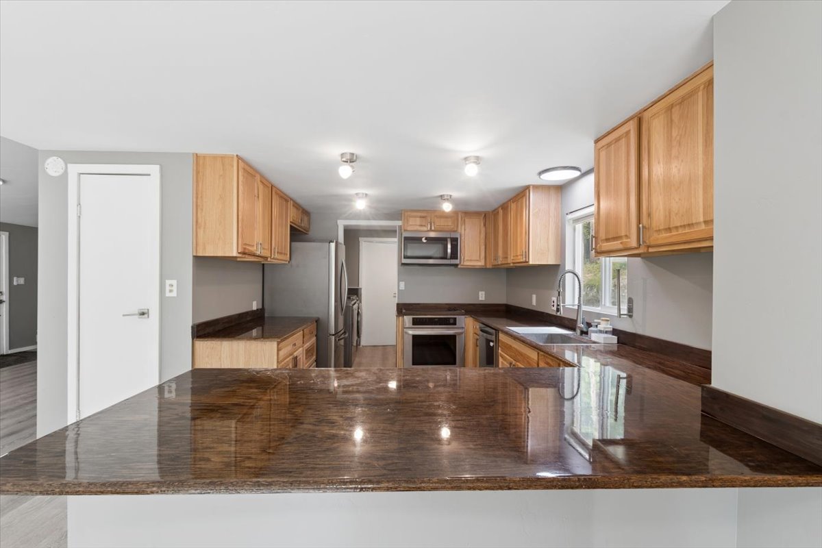 759 Springhill Road Property Photo 15