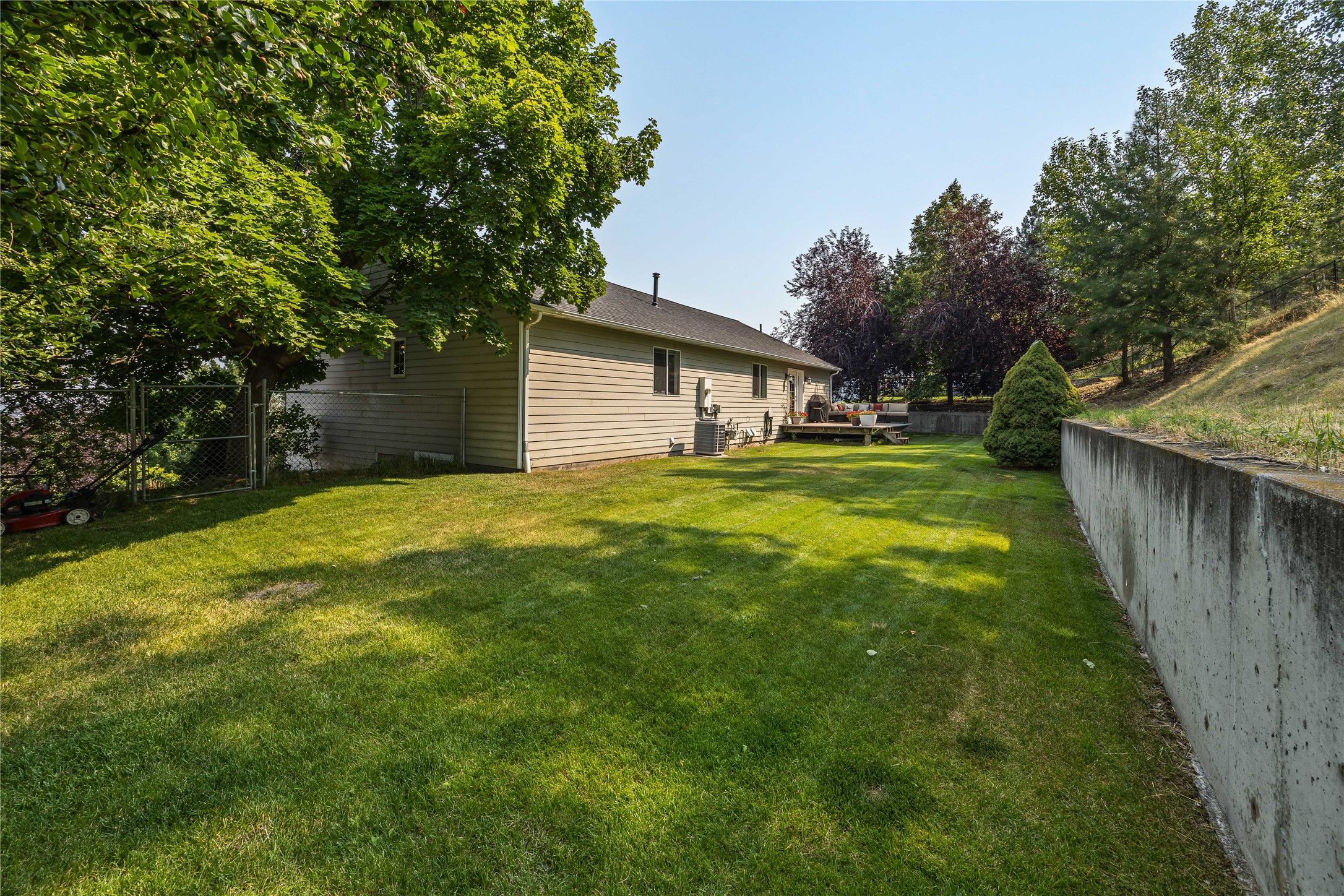 1455 Woodbine Place Property Photo 46