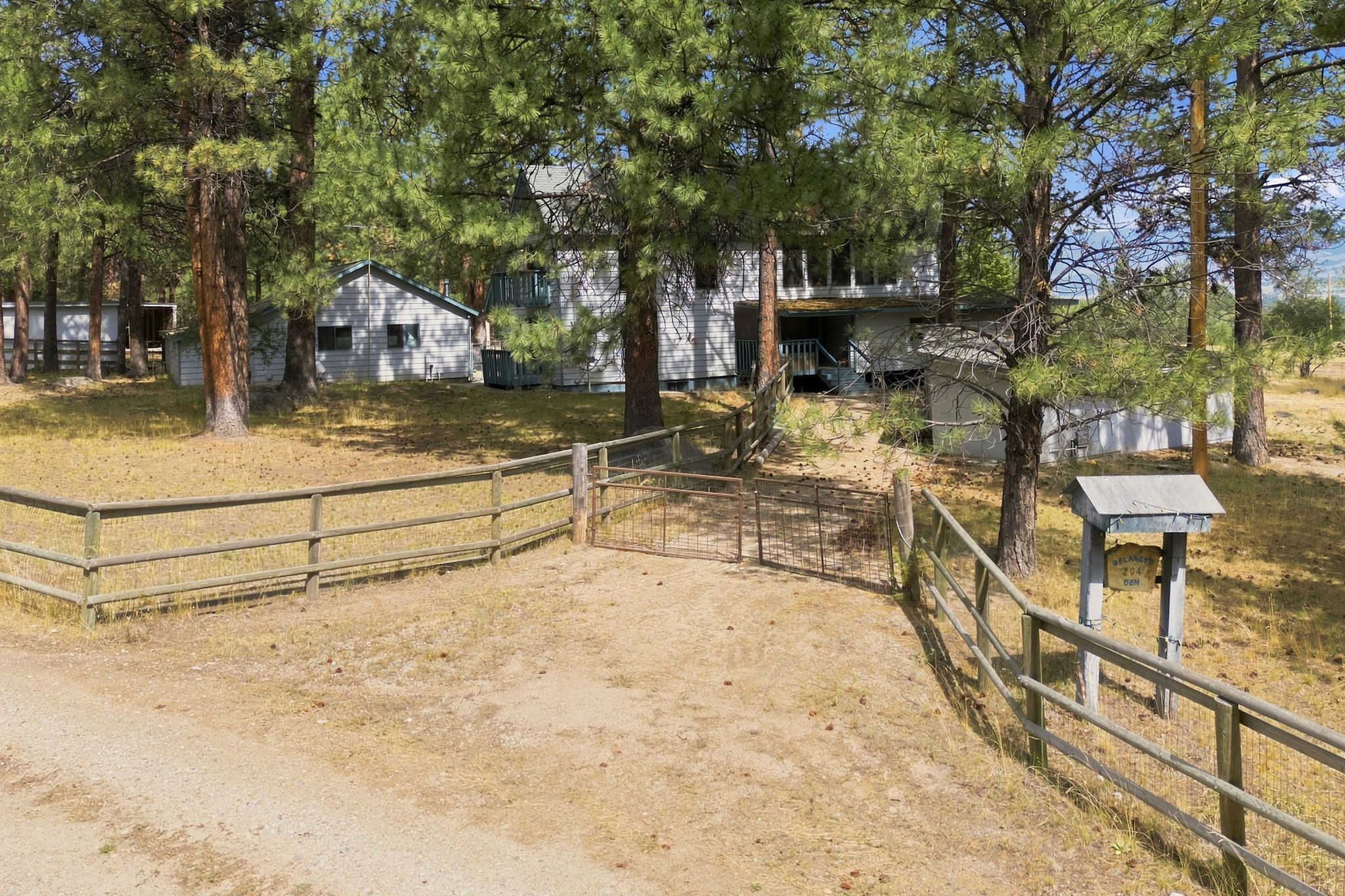 204 Downing Lane Property Photo 10