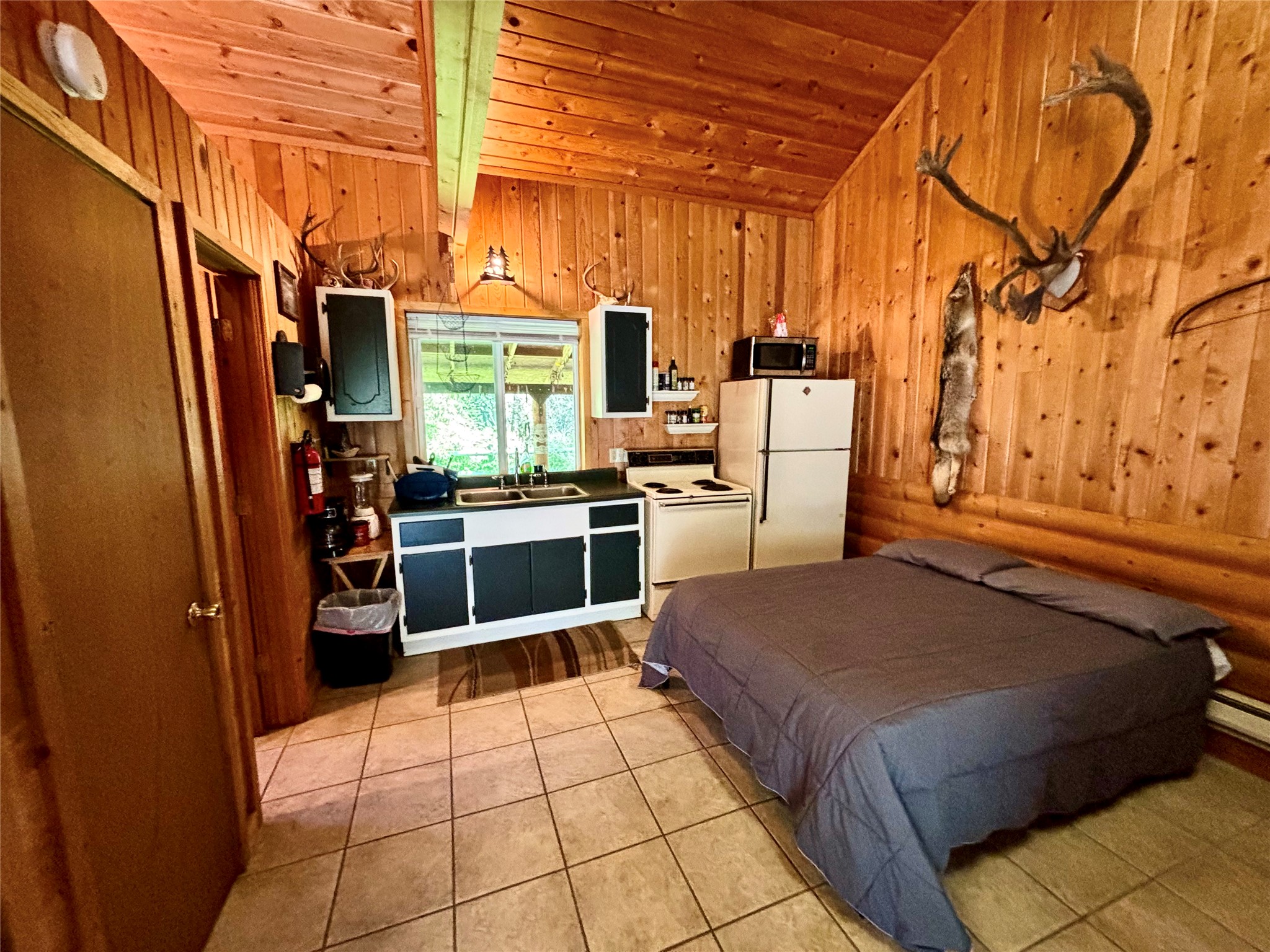 1484 River Road W Property Photo 60