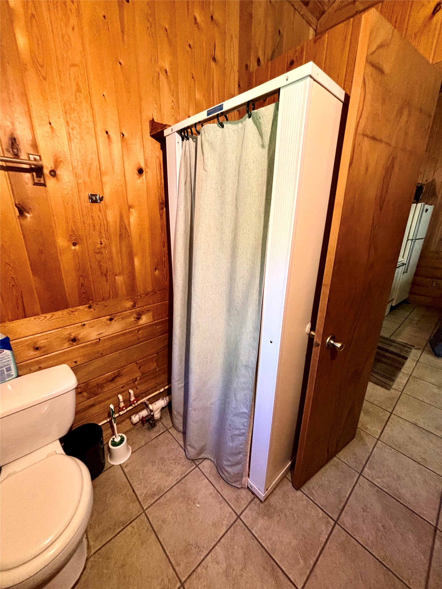 1484 River Road W Property Photo 63