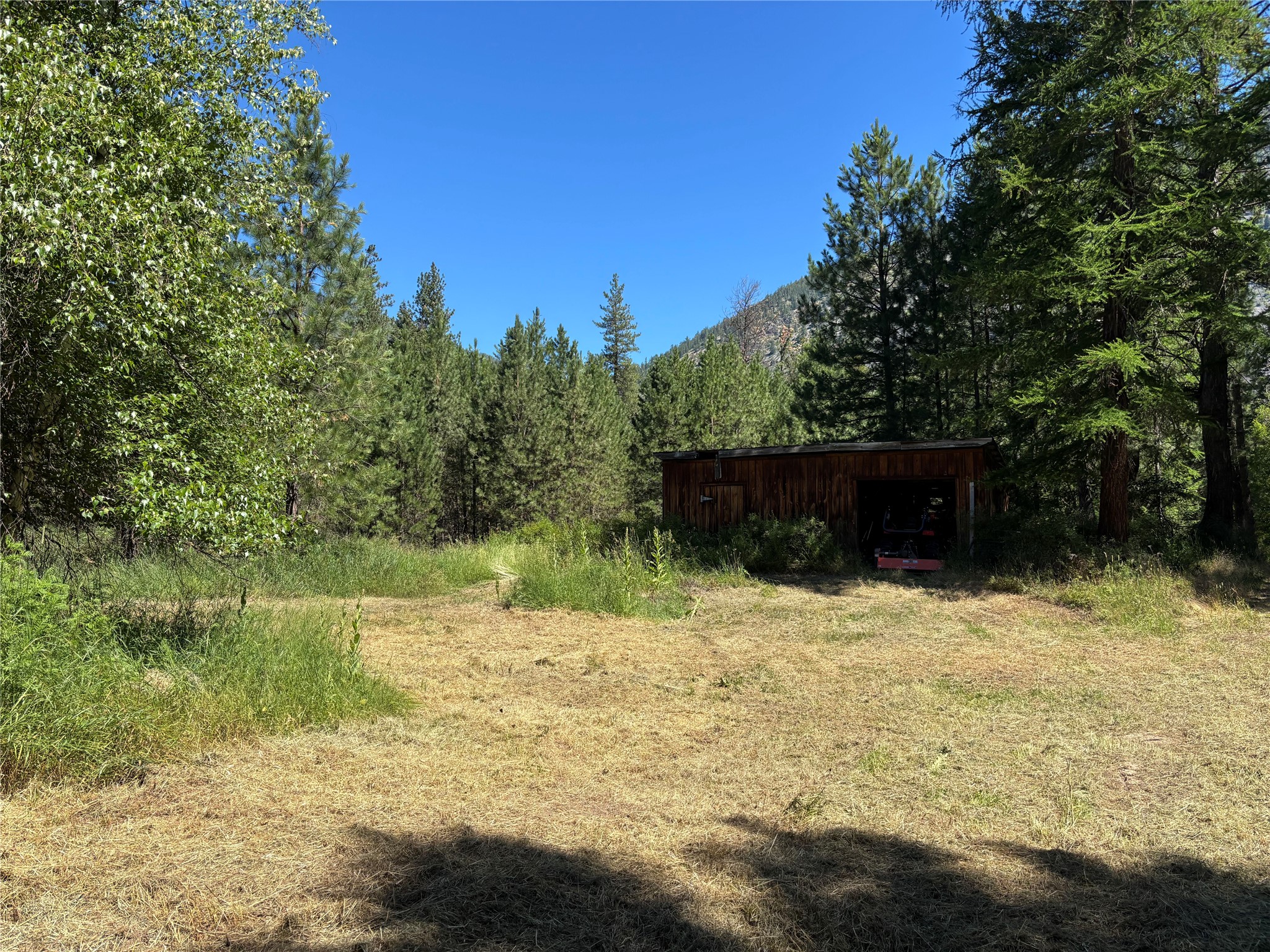 1484 River Road W Property Photo 95