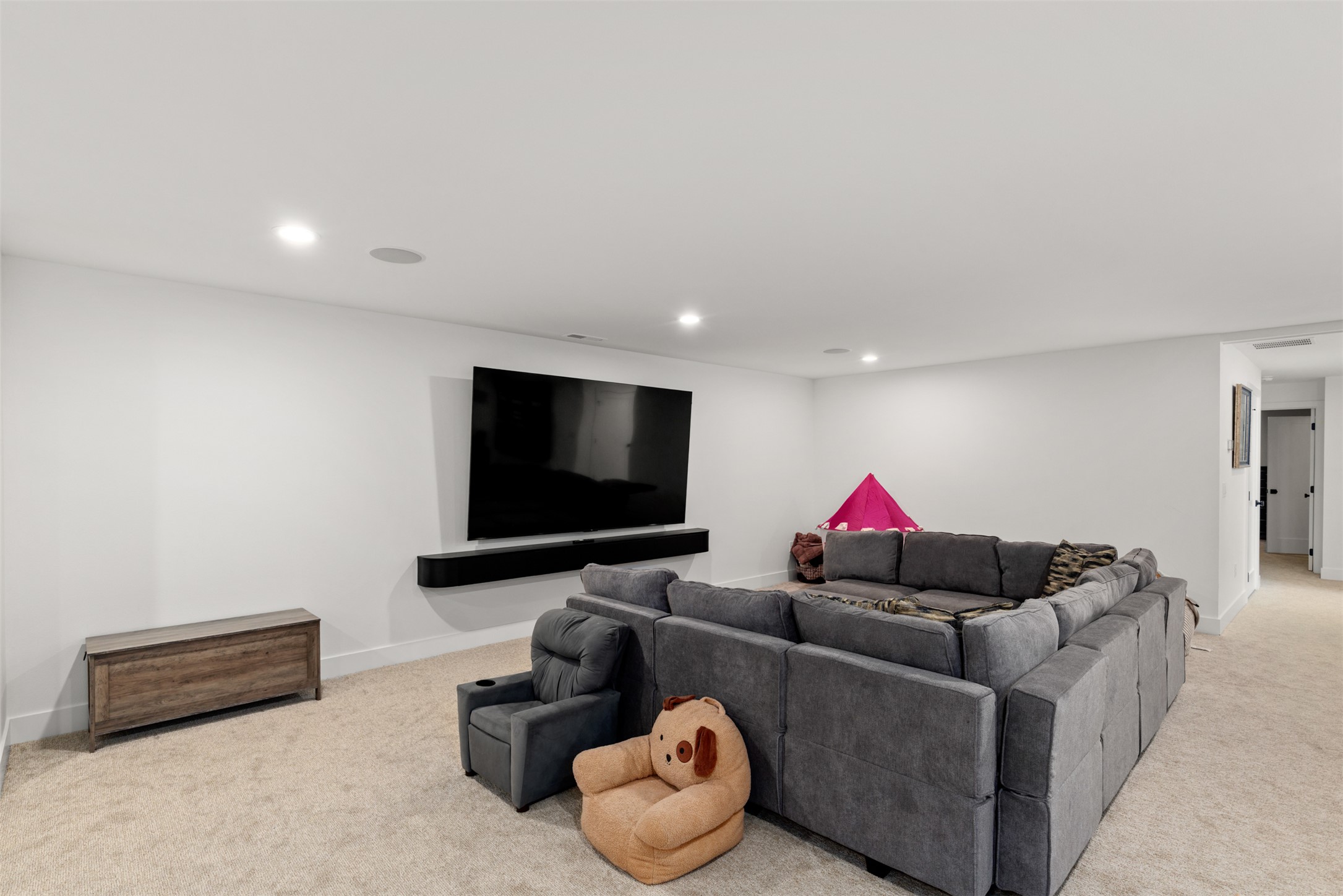 6513 Rain Lily Drive Property Photo 14