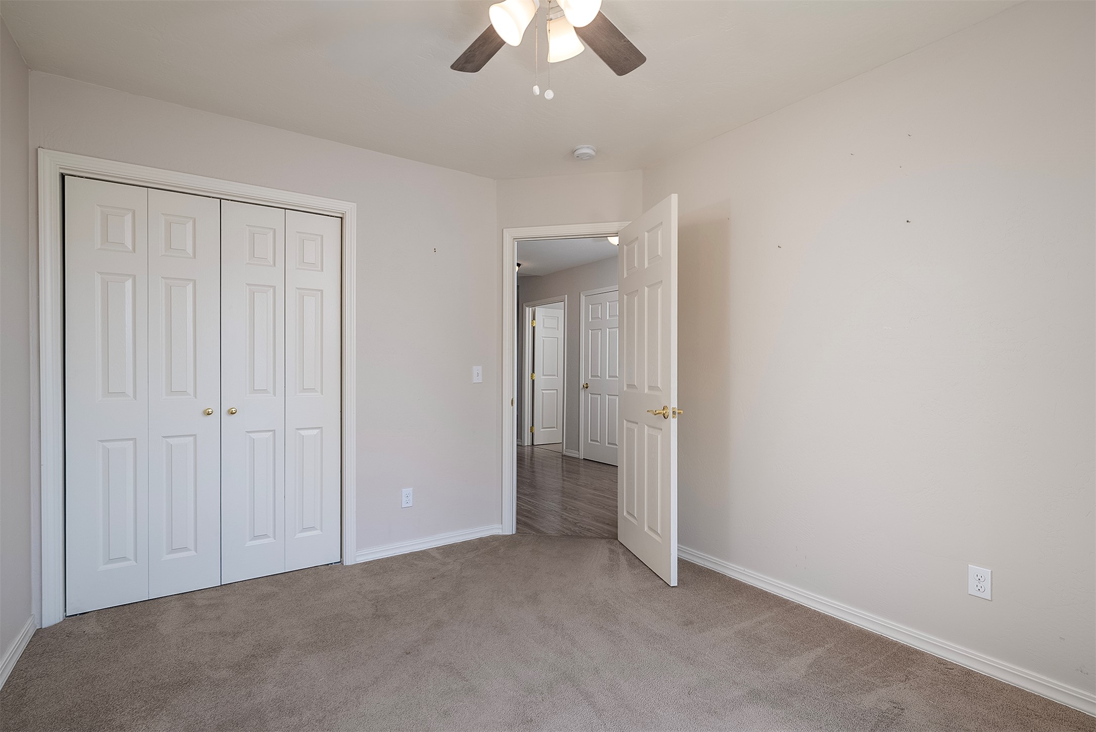 624 Corporate Drive Property Photo 18