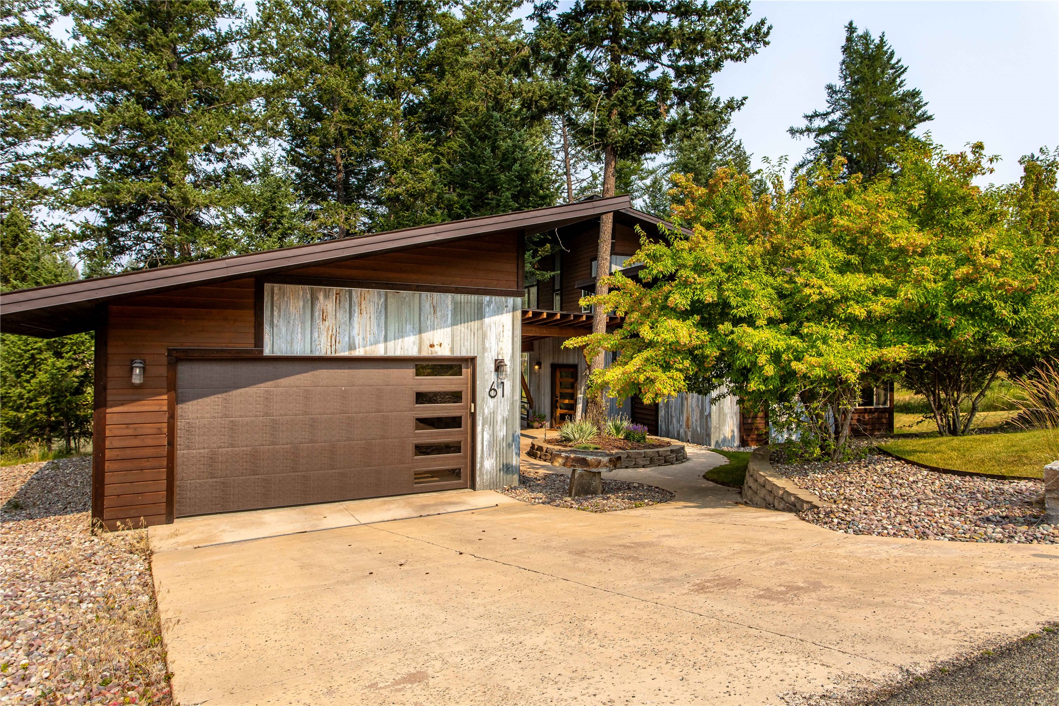 61 Bear Paw Loop Property Photo 1