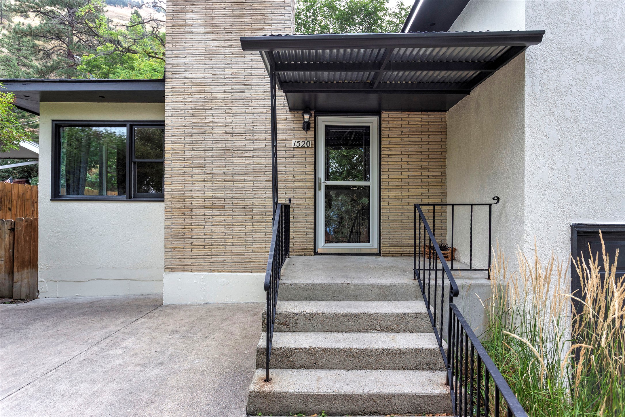 1520 Van Buren Street Property Photo 6