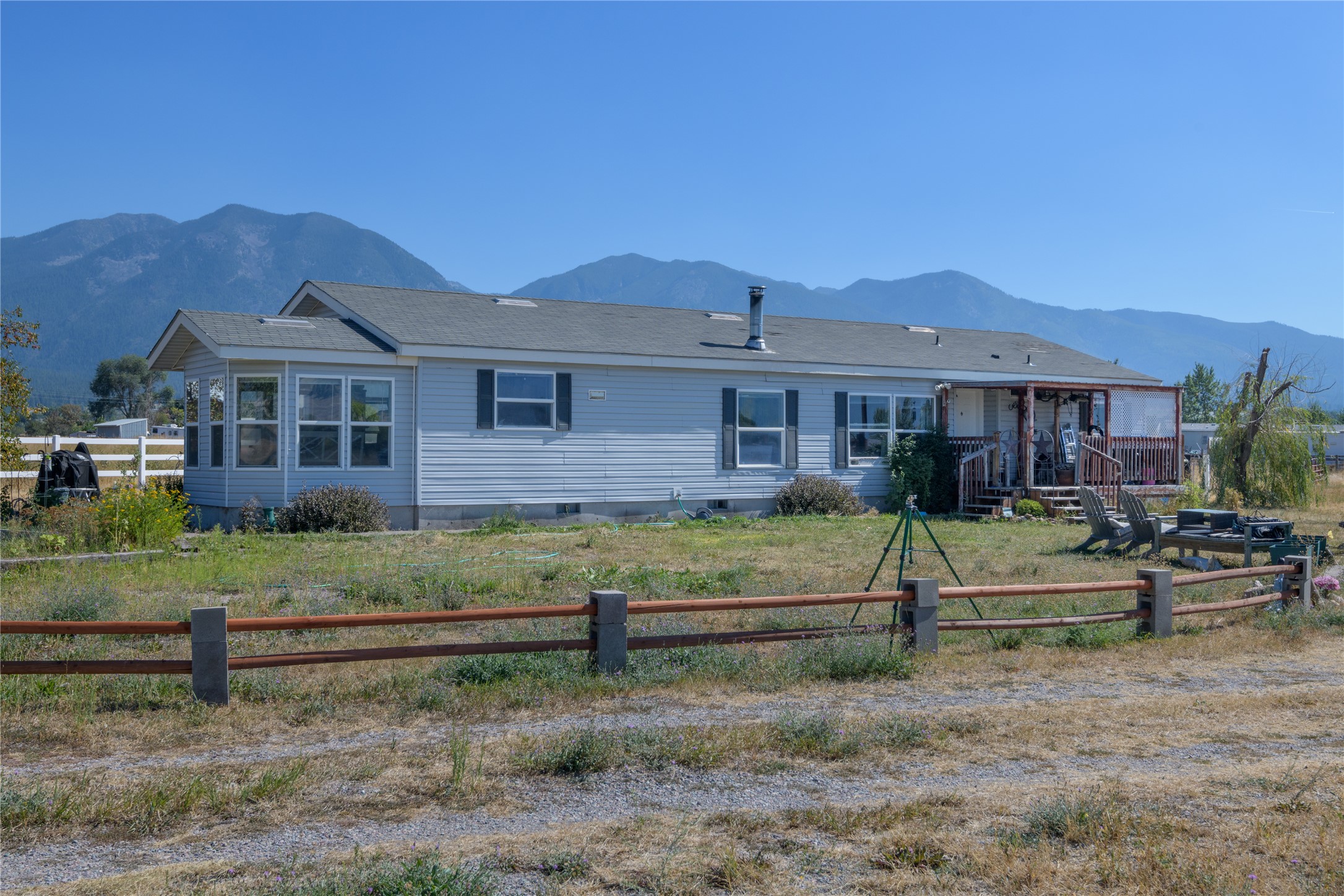 32689 Blackhawk Loop Property Photo 2