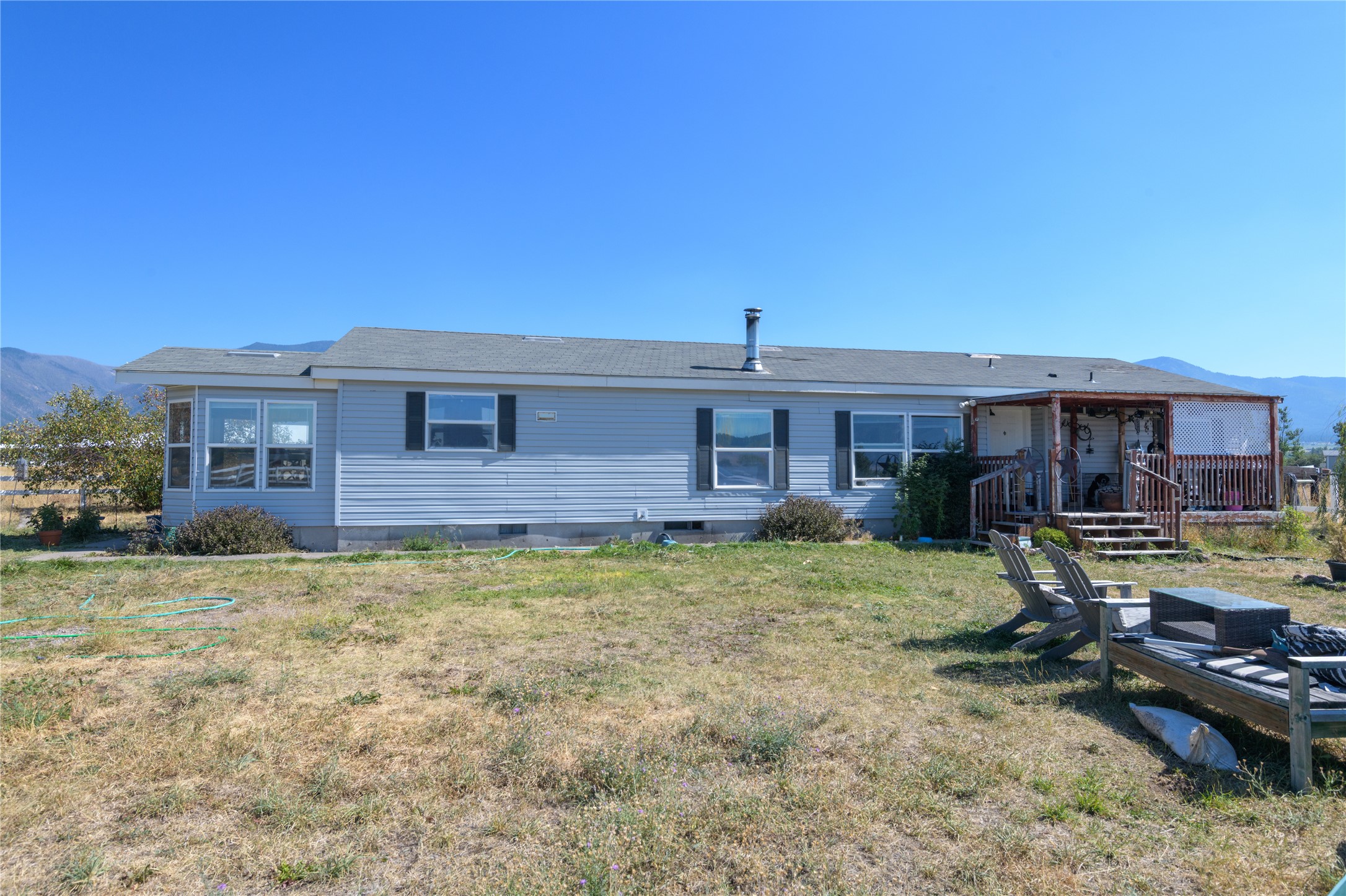 32689 Blackhawk Loop Property Photo 3
