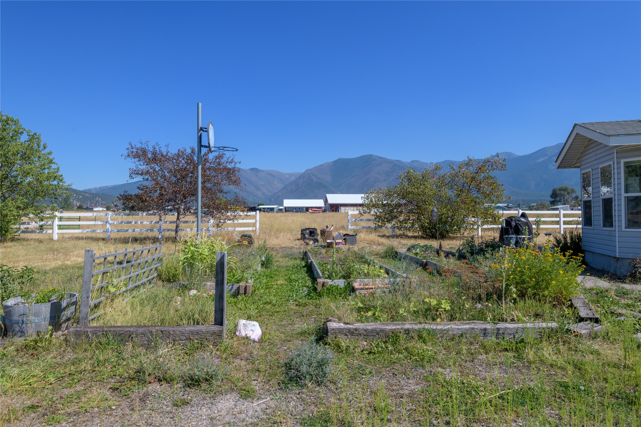 32689 Blackhawk Loop Property Photo 8