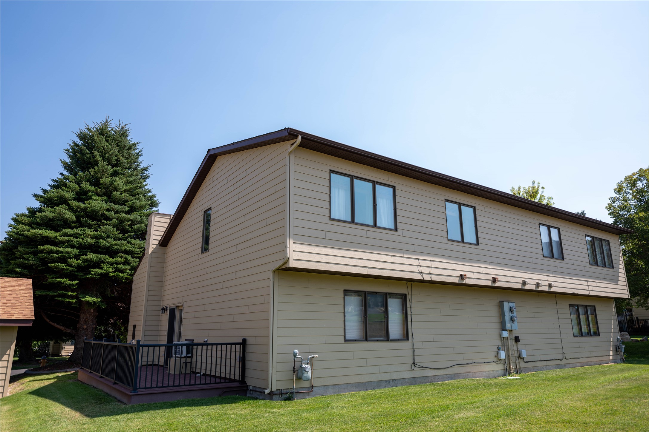 516 Coventry Court Property Photo 13