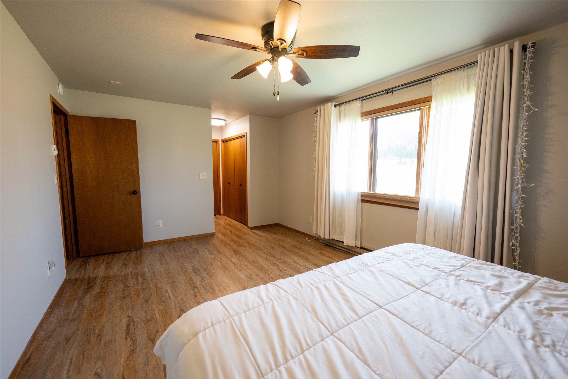 516 Coventry Court Property Photo 35