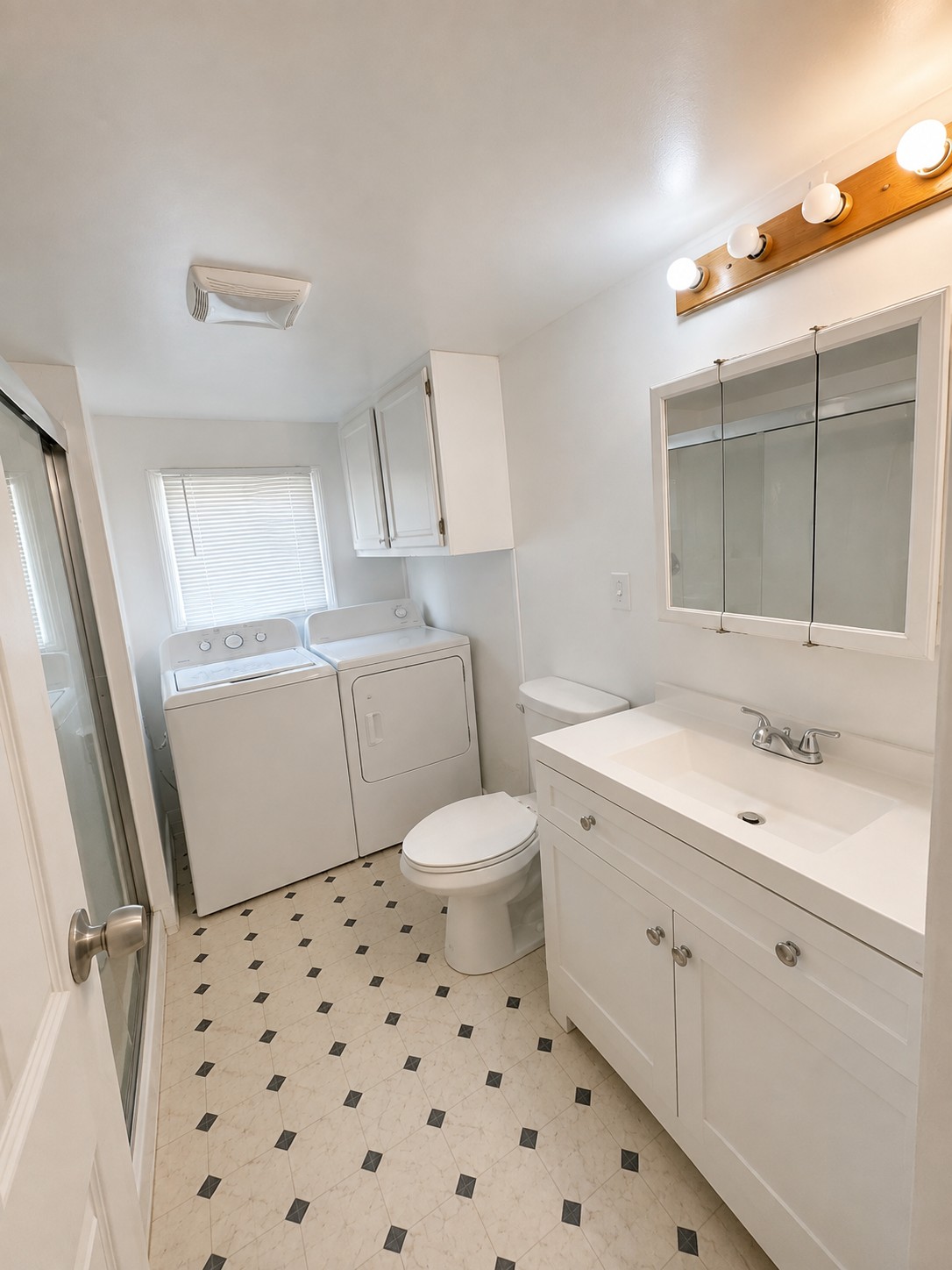 1640 8th Avenue Nw Property Photo 3