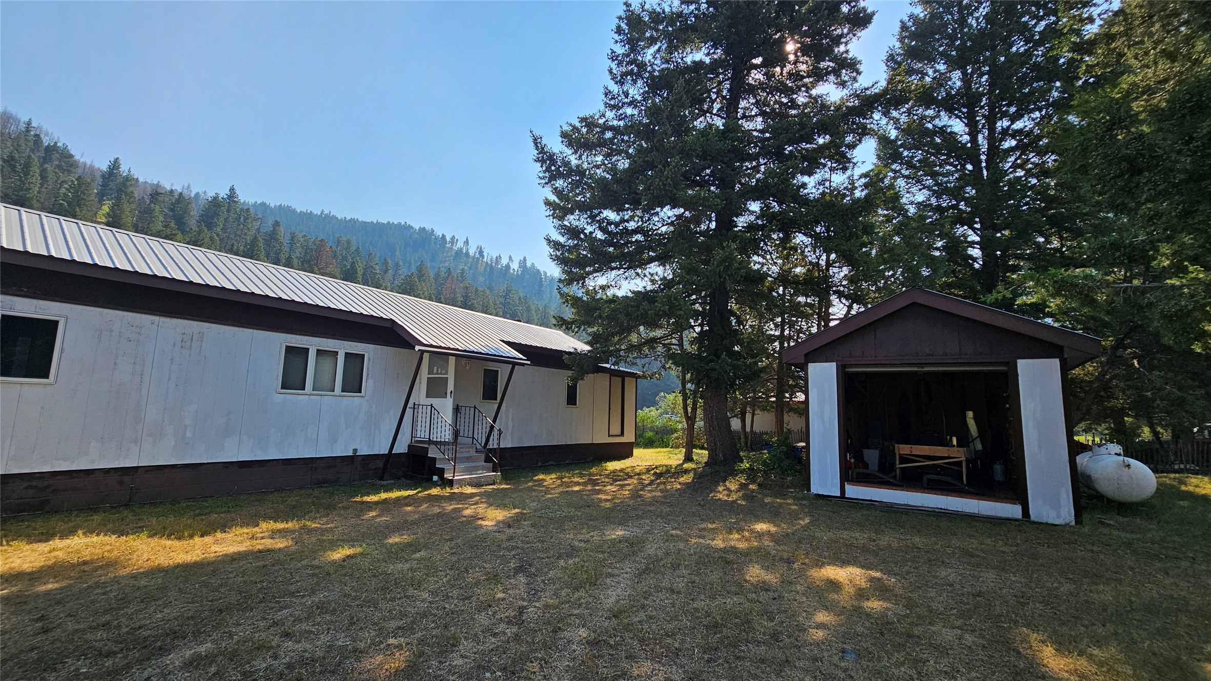 3040 Stemple Pass Road Property Photo 3