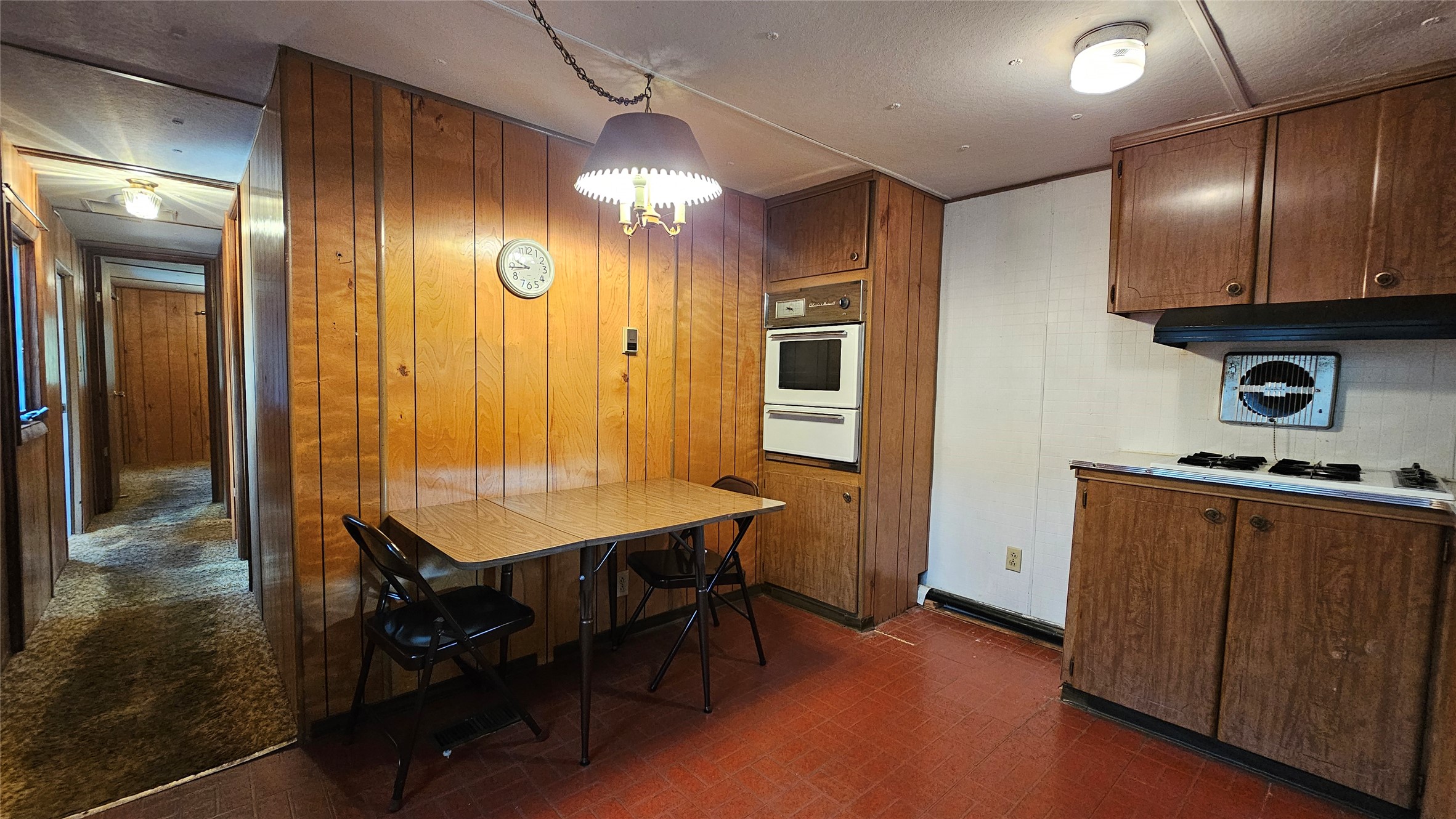 3040 Stemple Pass Road Property Photo 10
