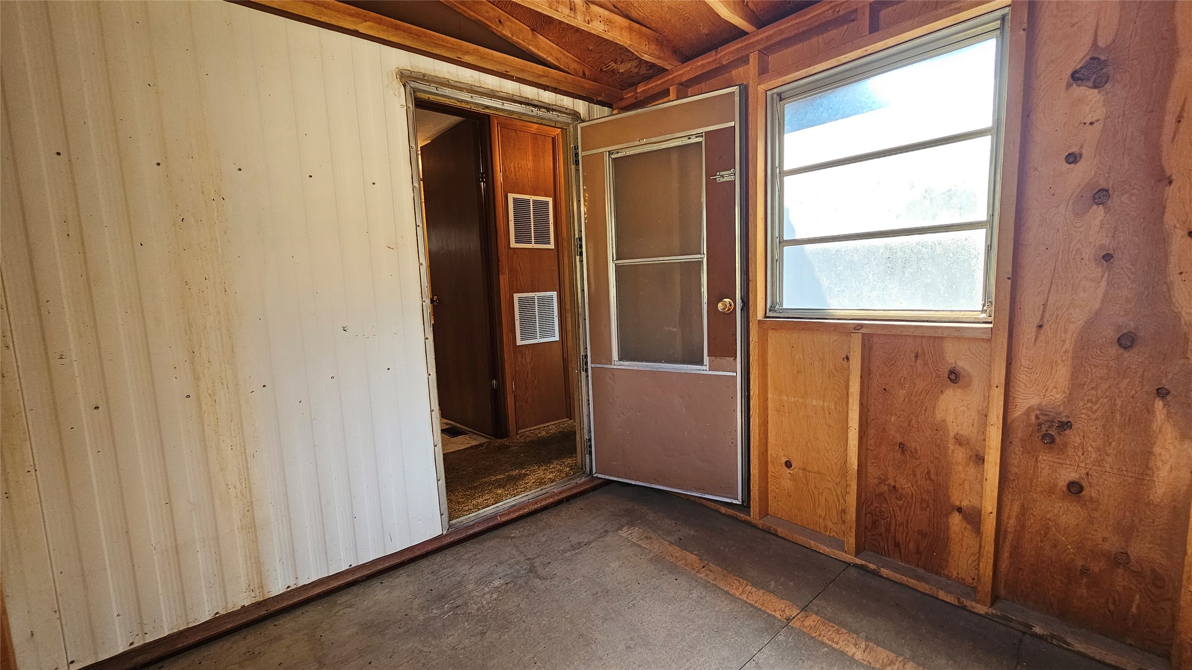 3040 Stemple Pass Road Property Photo 25