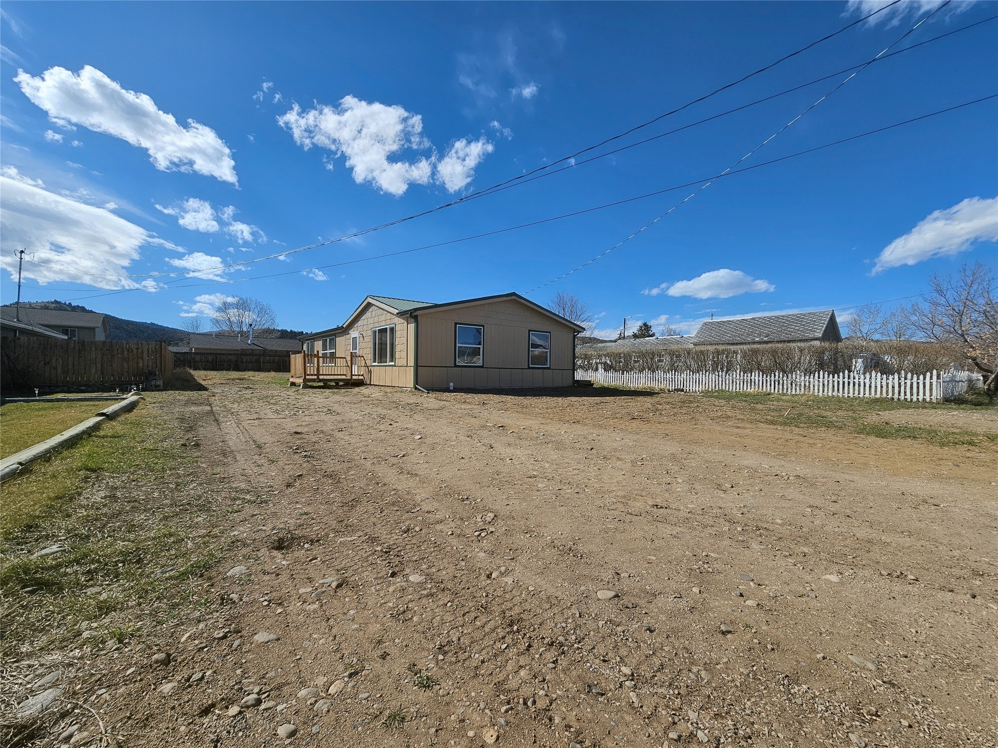 307 S Cleveland Street Property Photo 3