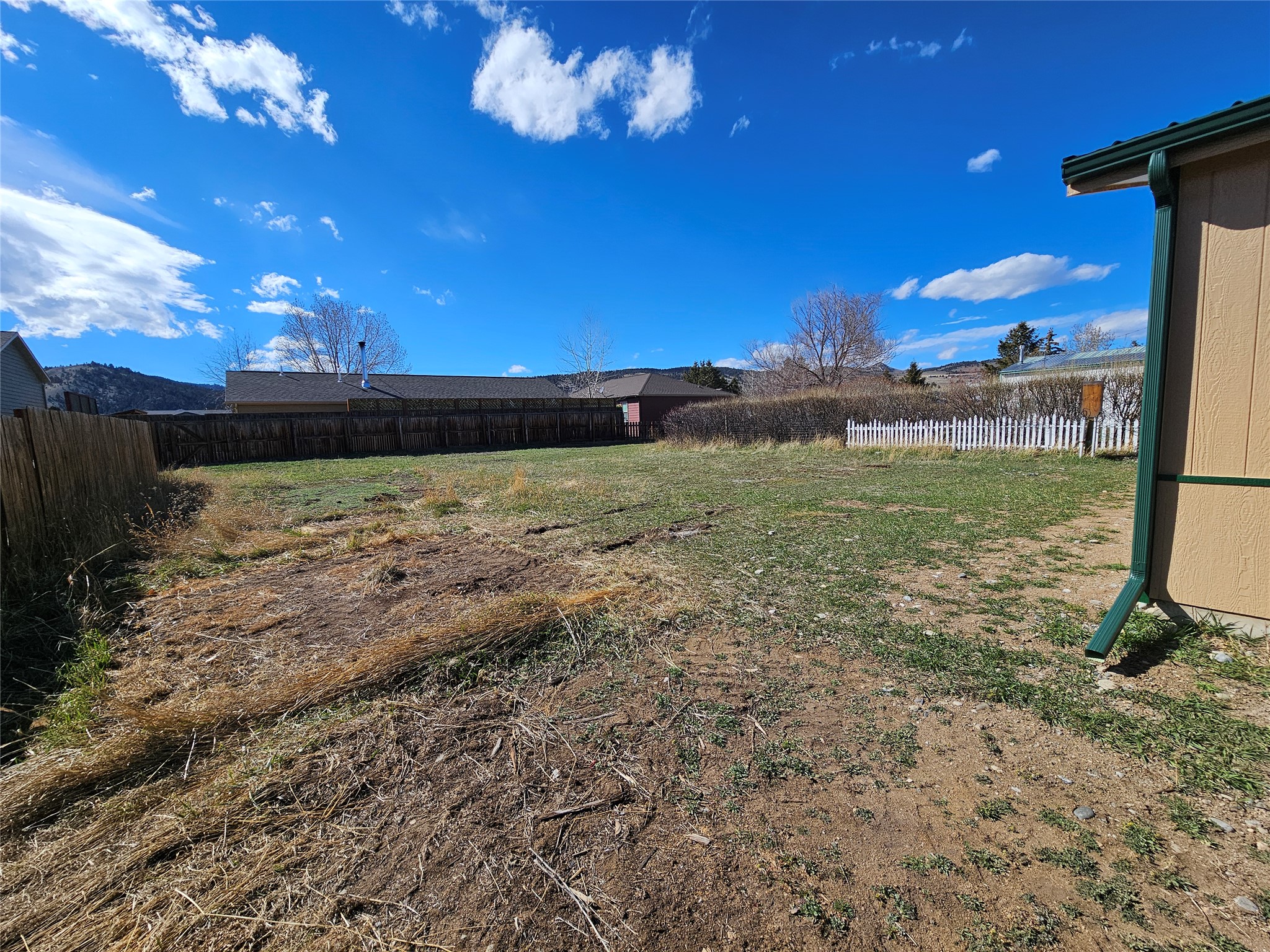 307 S Cleveland Street Property Photo 4