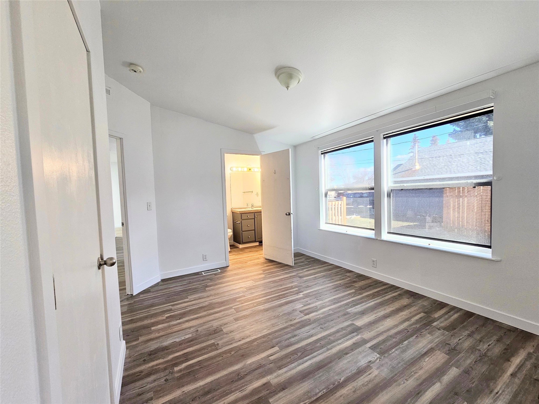 307 S Cleveland Street Property Photo 12