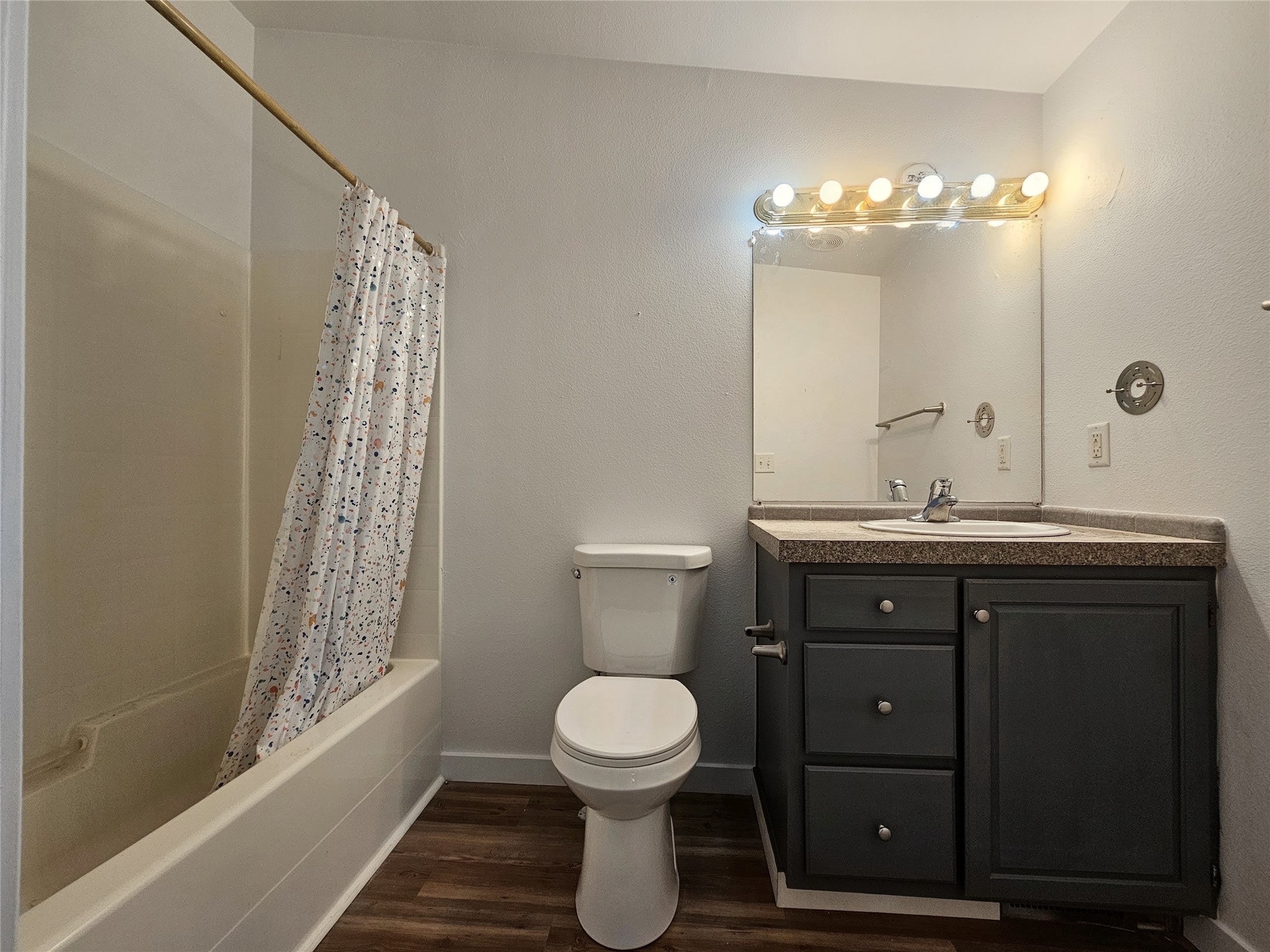 307 S Cleveland Street Property Photo 13