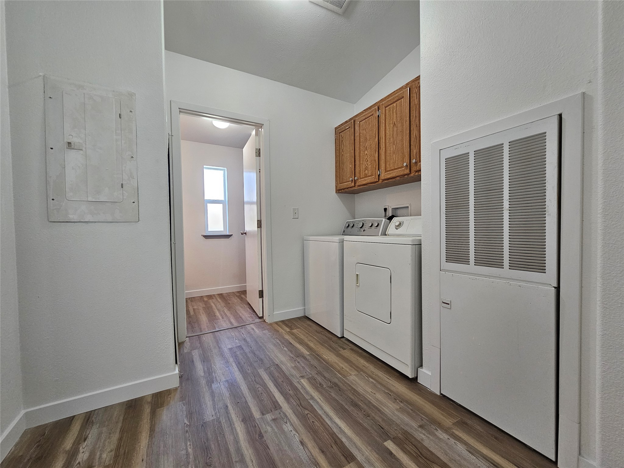 307 S Cleveland Street Property Photo 14