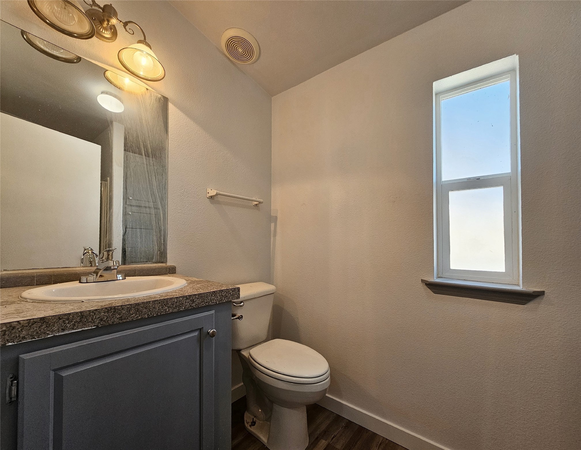 307 S Cleveland Street Property Photo 15