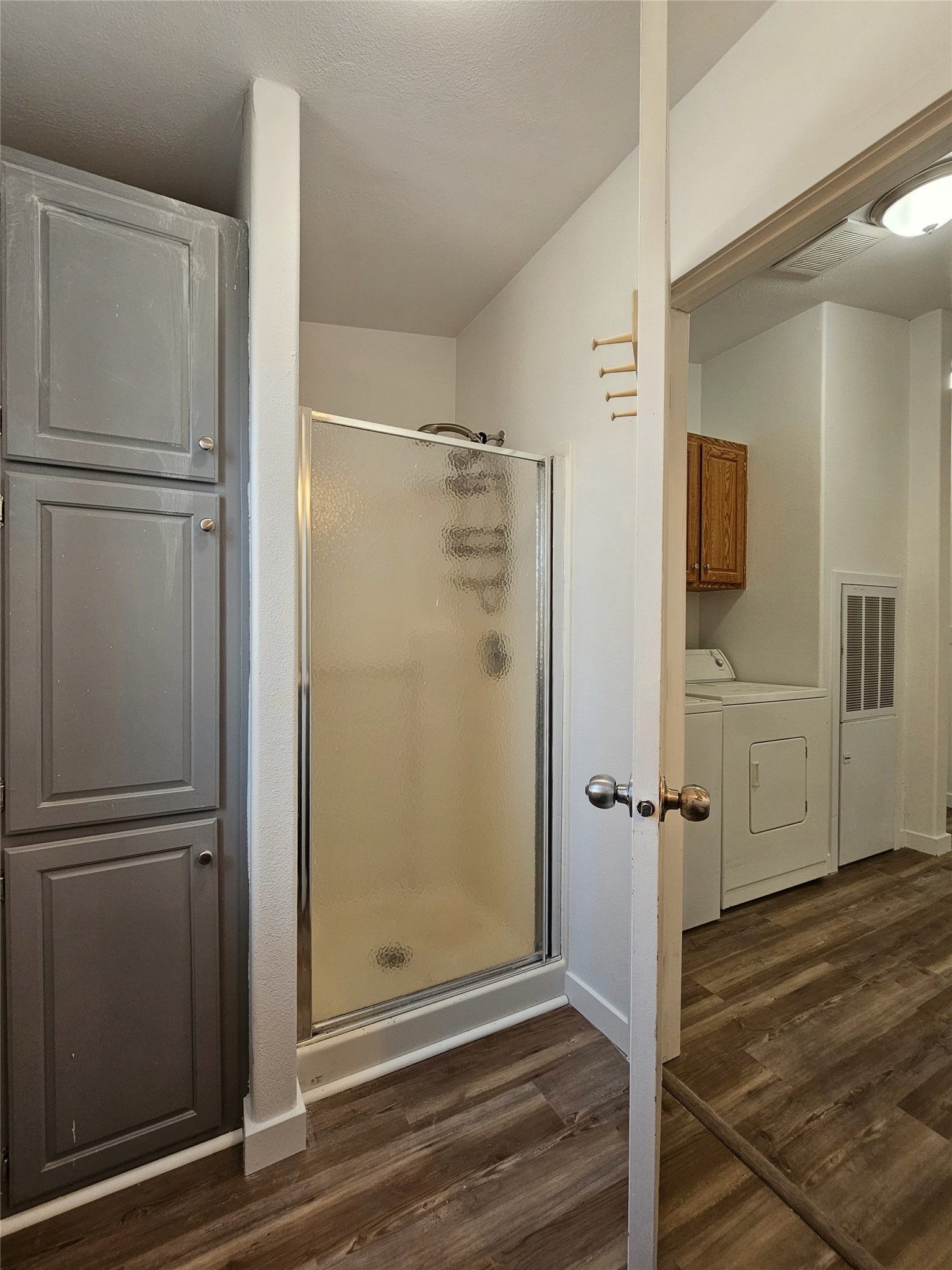 307 S Cleveland Street Property Photo 16