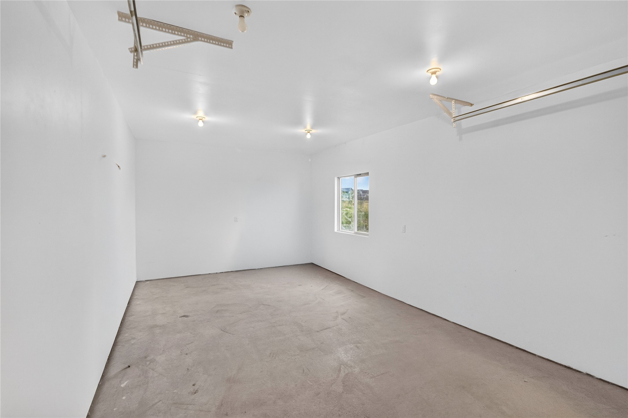 12 Grace Drive Property Photo 35