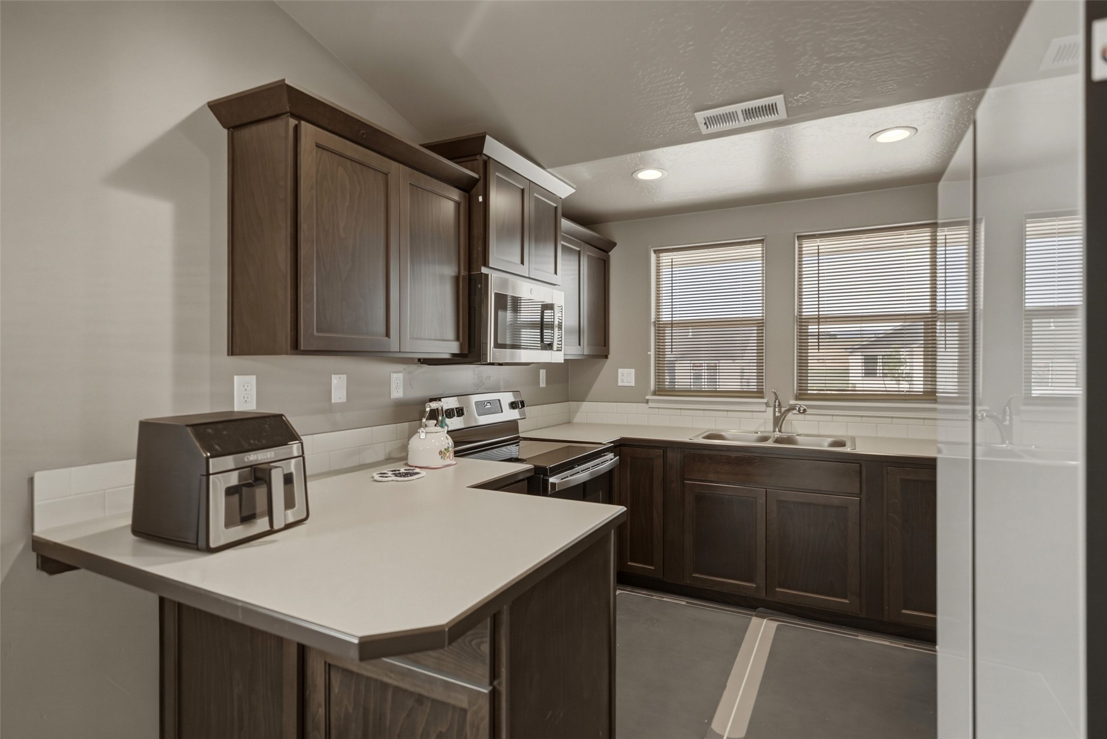 10348 Sienna Loop Property Photo 14