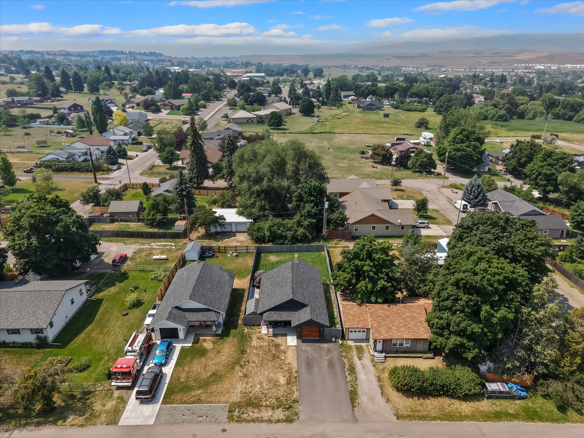 1506 6th Street E Property Photo 29