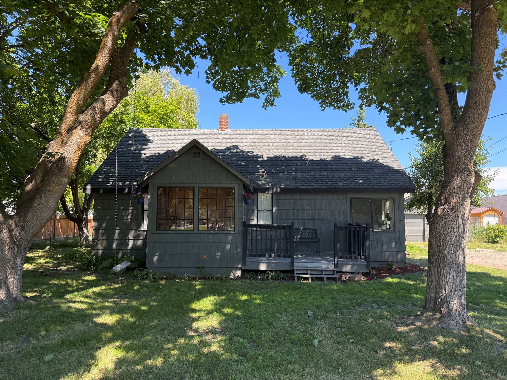 69 Three Mile Drive Property Photo 1