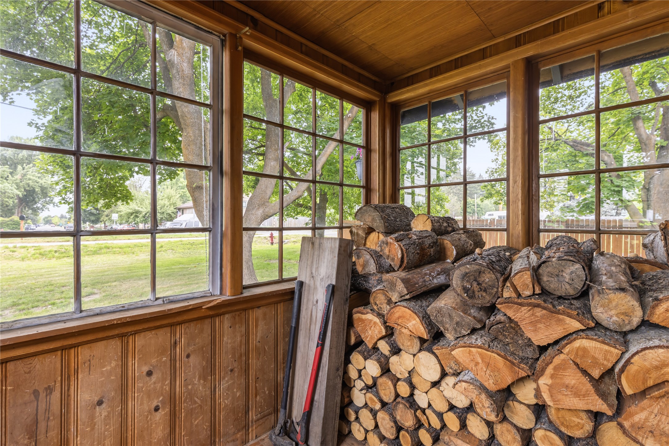 69 Three Mile Drive Property Photo 19