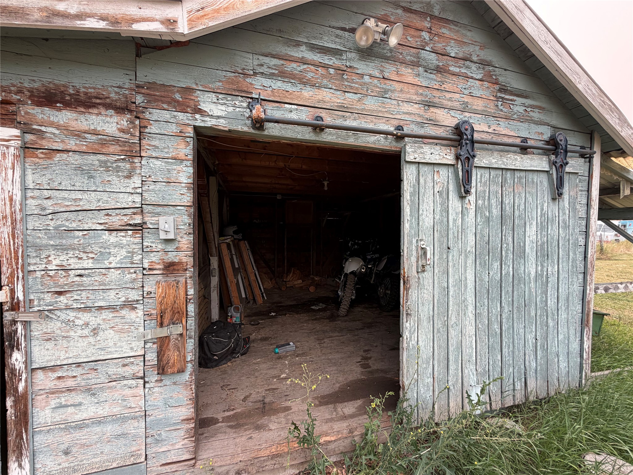 69 Three Mile Drive Property Photo 42