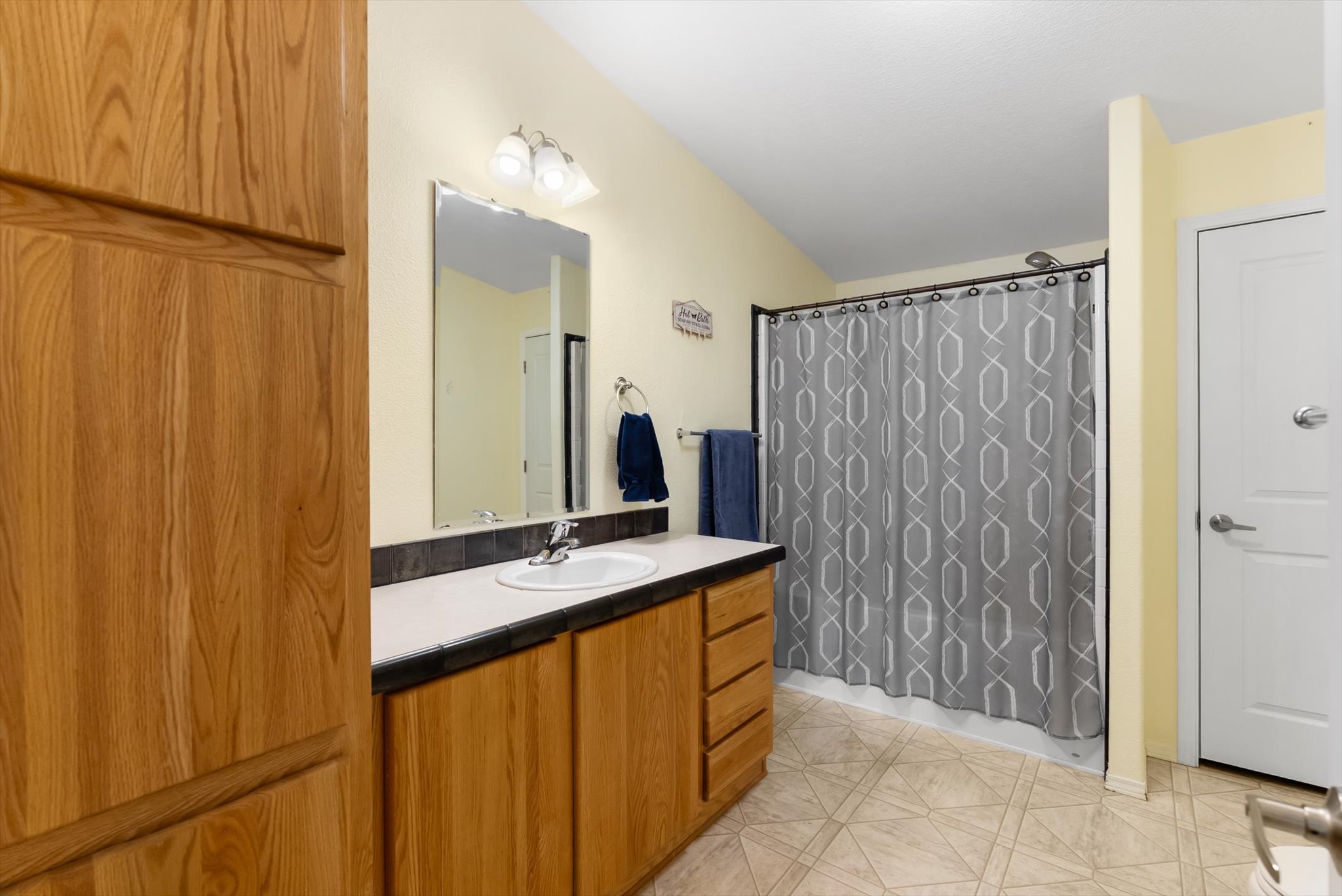 12841 Agate Drive Property Photo 15