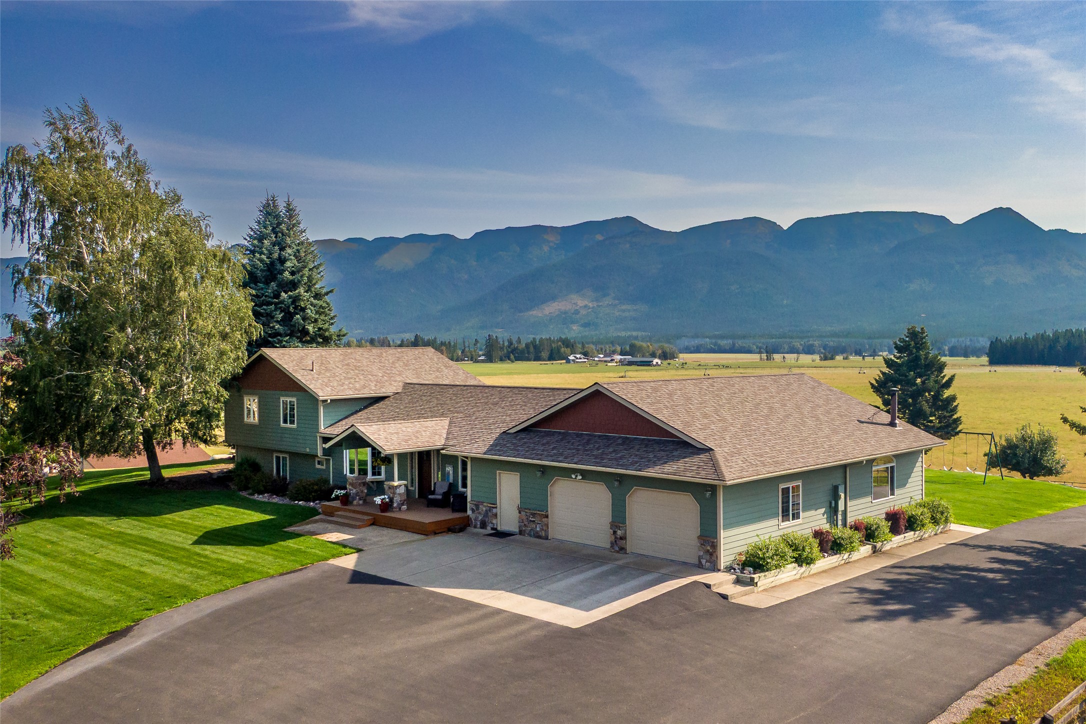 285 Swan River Road Property Photo 6