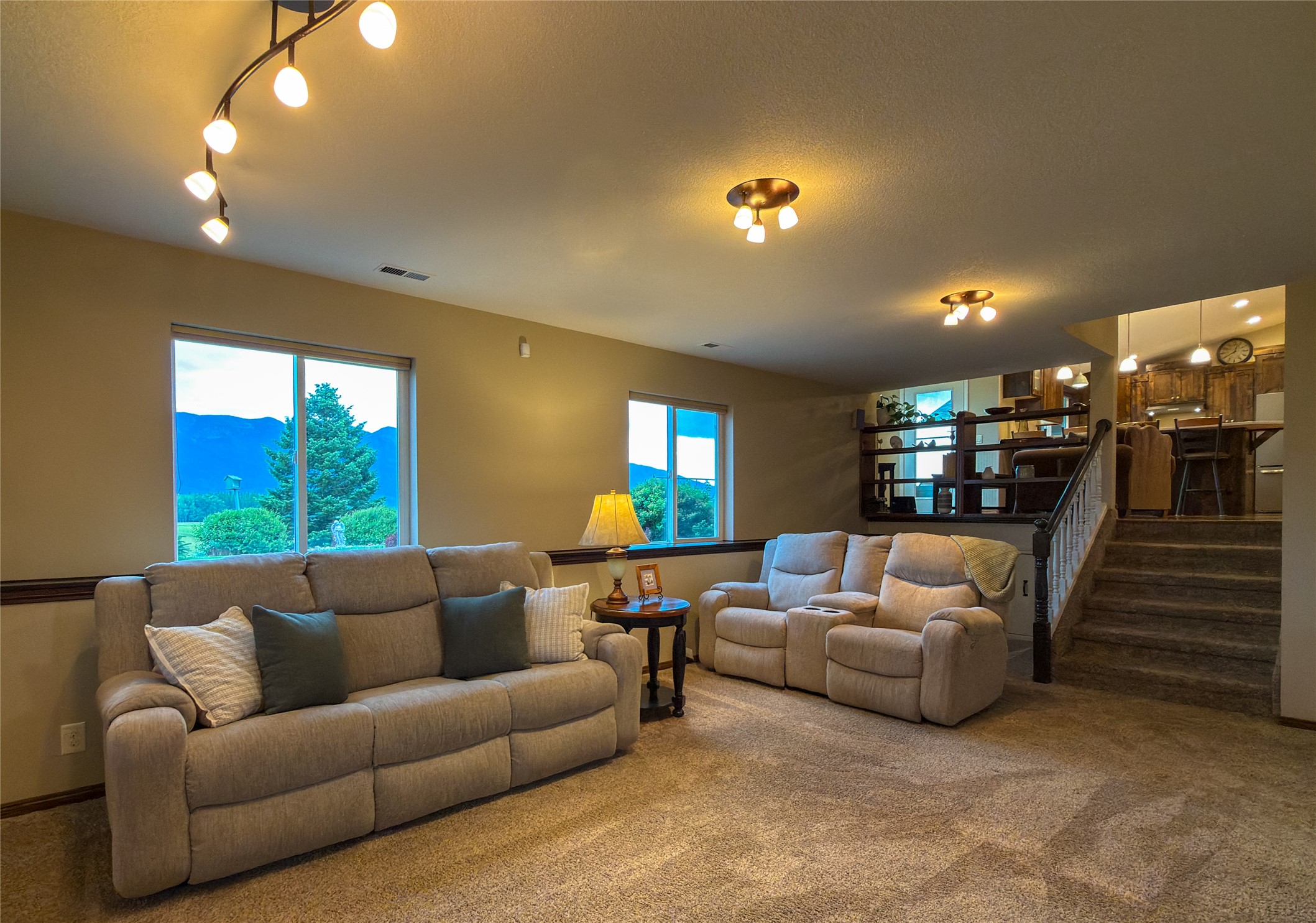 285 Swan River Road Property Photo 27