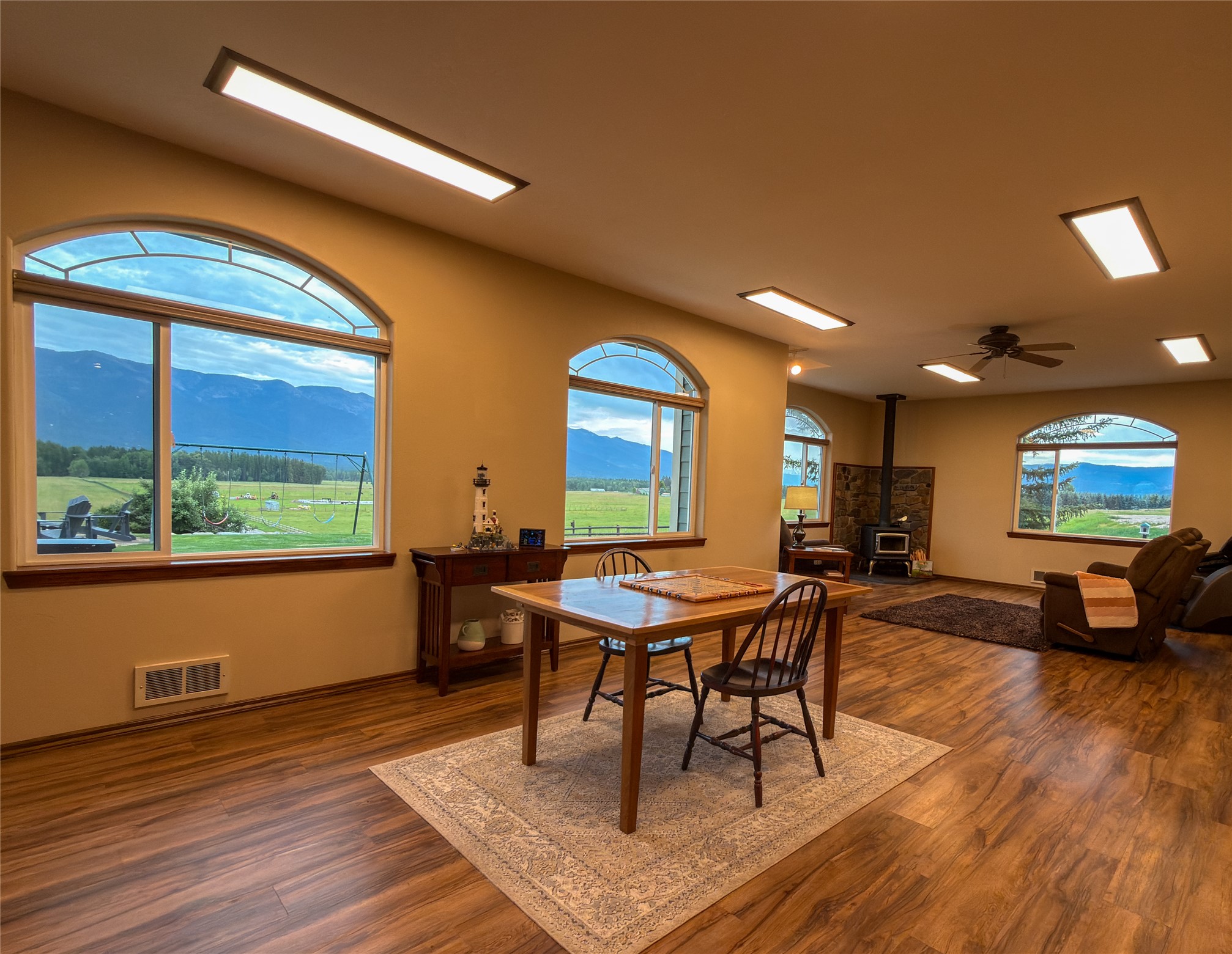 285 Swan River Road Property Photo 35