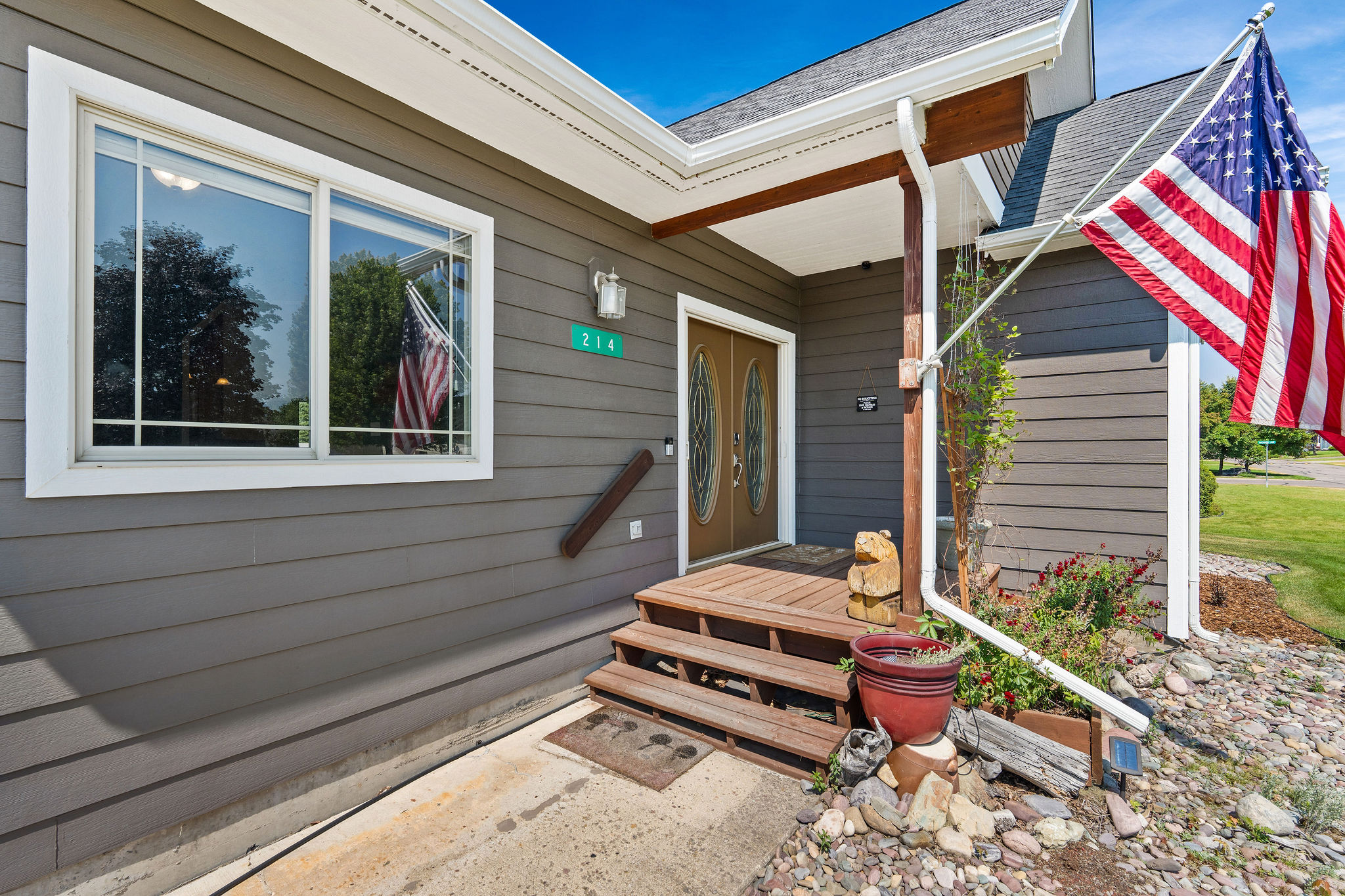 214 O'brien Terrace N Property Photo 5