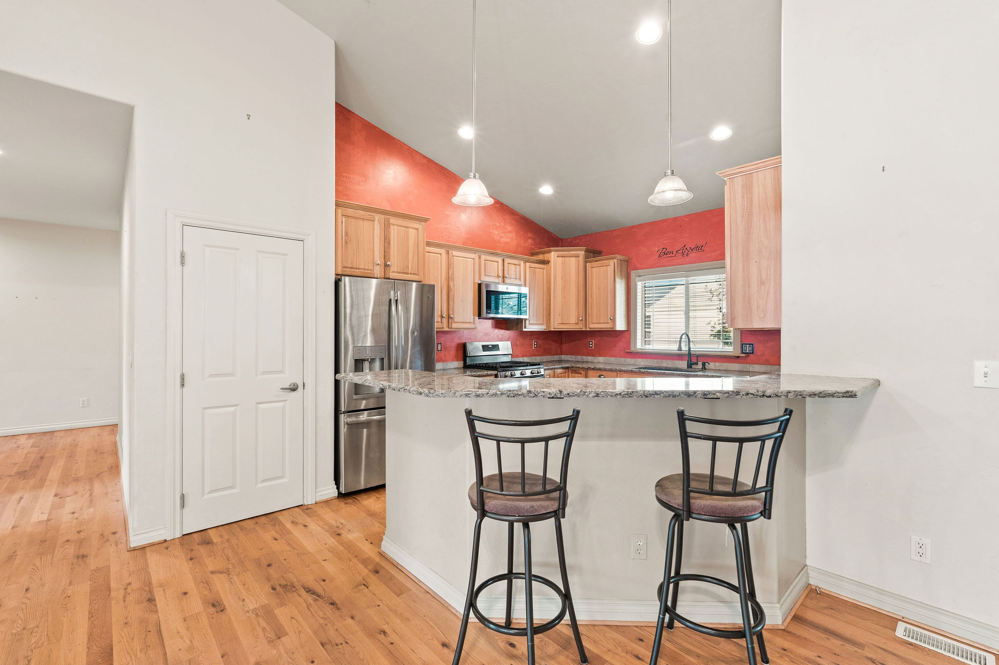 214 O'brien Terrace N Property Photo 12