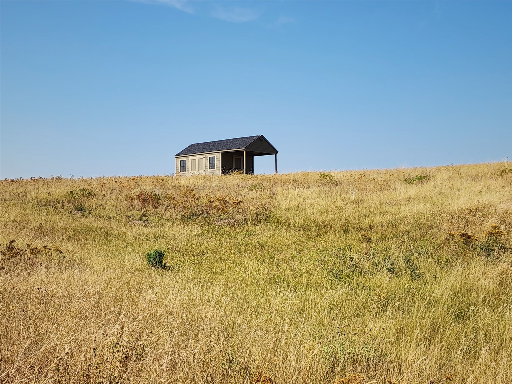 6359 Airport Road Property Photo 5